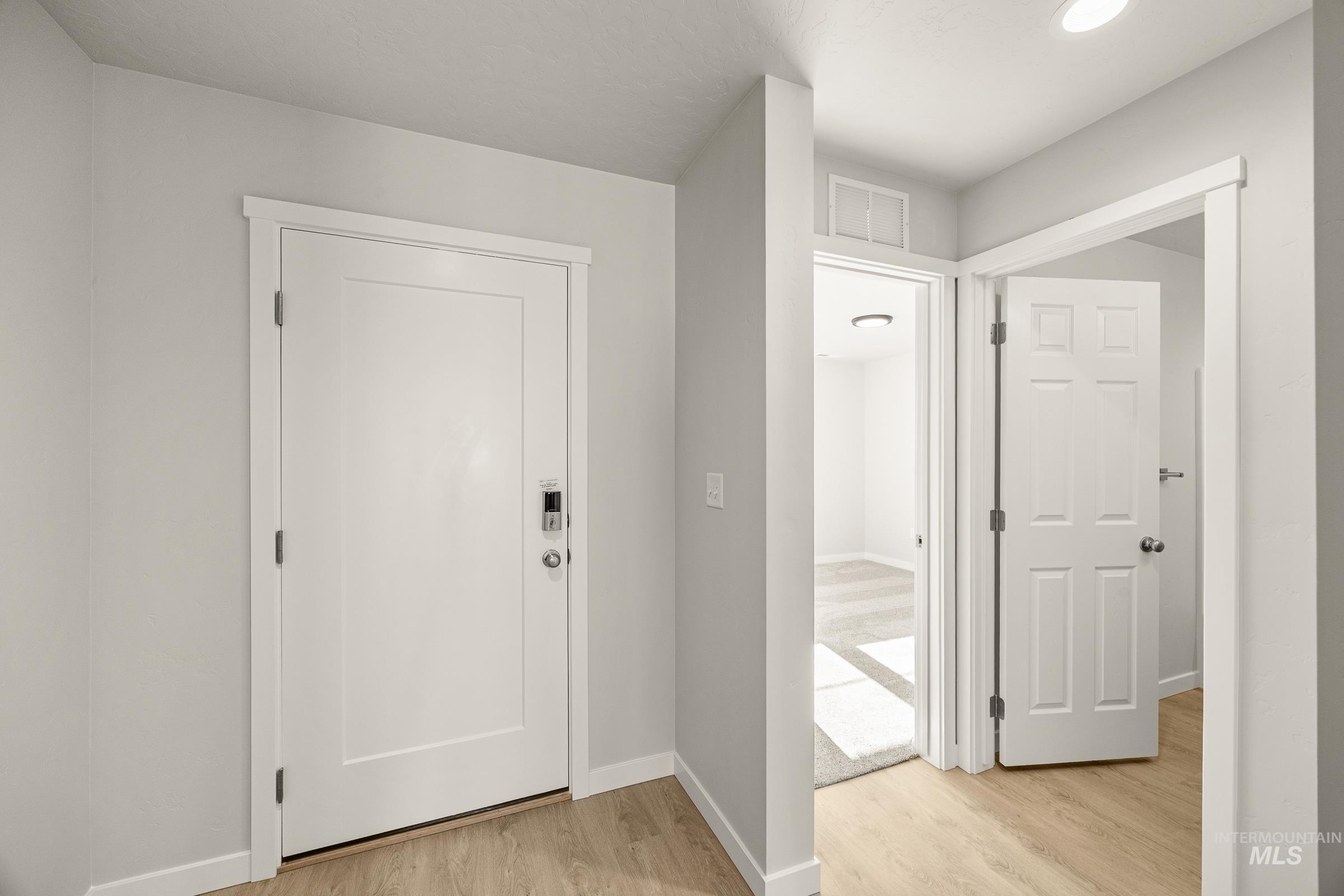 1832 W Unforgettable St, Meridian, Idaho 83642, 3 Bedrooms, 2 Bathrooms, Residential For Sale, Price $414,990,MLS 98972743