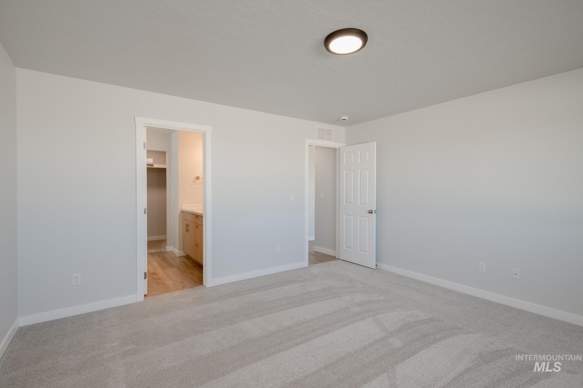 1832 W Unforgettable St, Meridian, Idaho 83642, 3 Bedrooms, 2 Bathrooms, Residential For Sale, Price $414,990,MLS 98972743