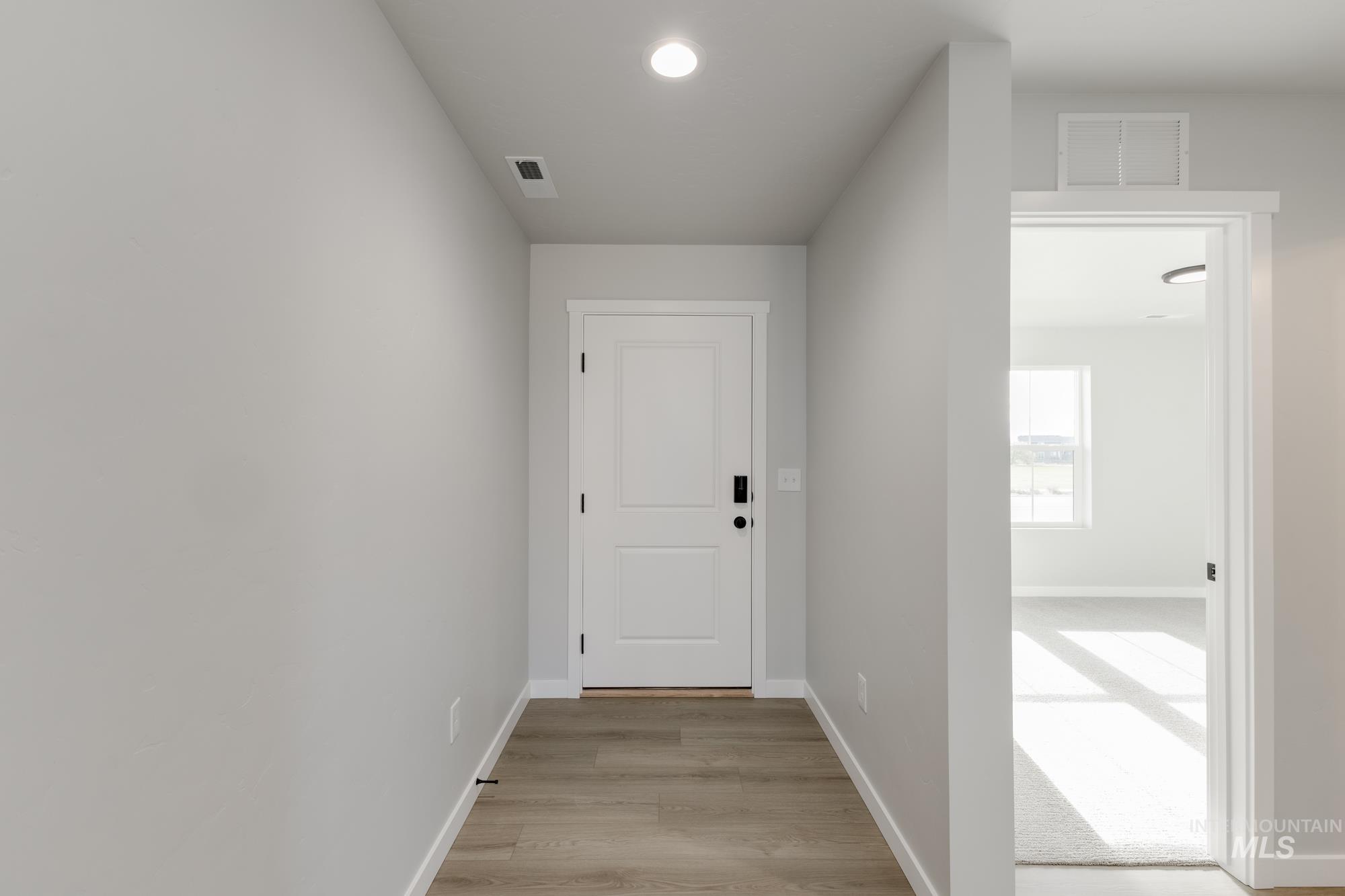 1804 W Unforgettable St, Meridian, Idaho 83642, 3 Bedrooms, 2 Bathrooms, Residential For Sale, Price $424,990,MLS 98972744