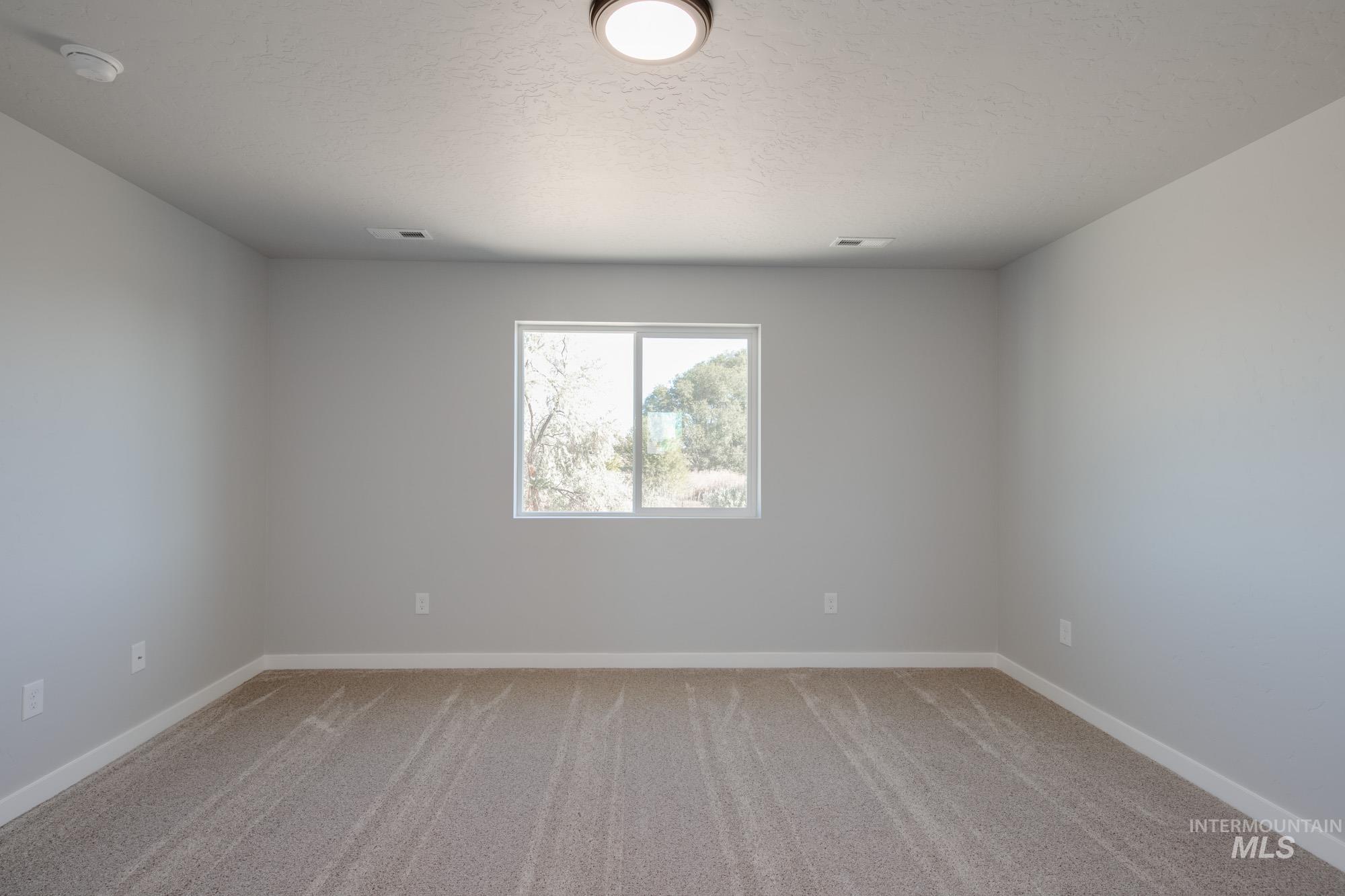 7278 S Bungalow Ave, Meridian, Idaho 83642, 4 Bedrooms, 2.5 Bathrooms, Residential For Sale, Price $457,990,MLS 98972745