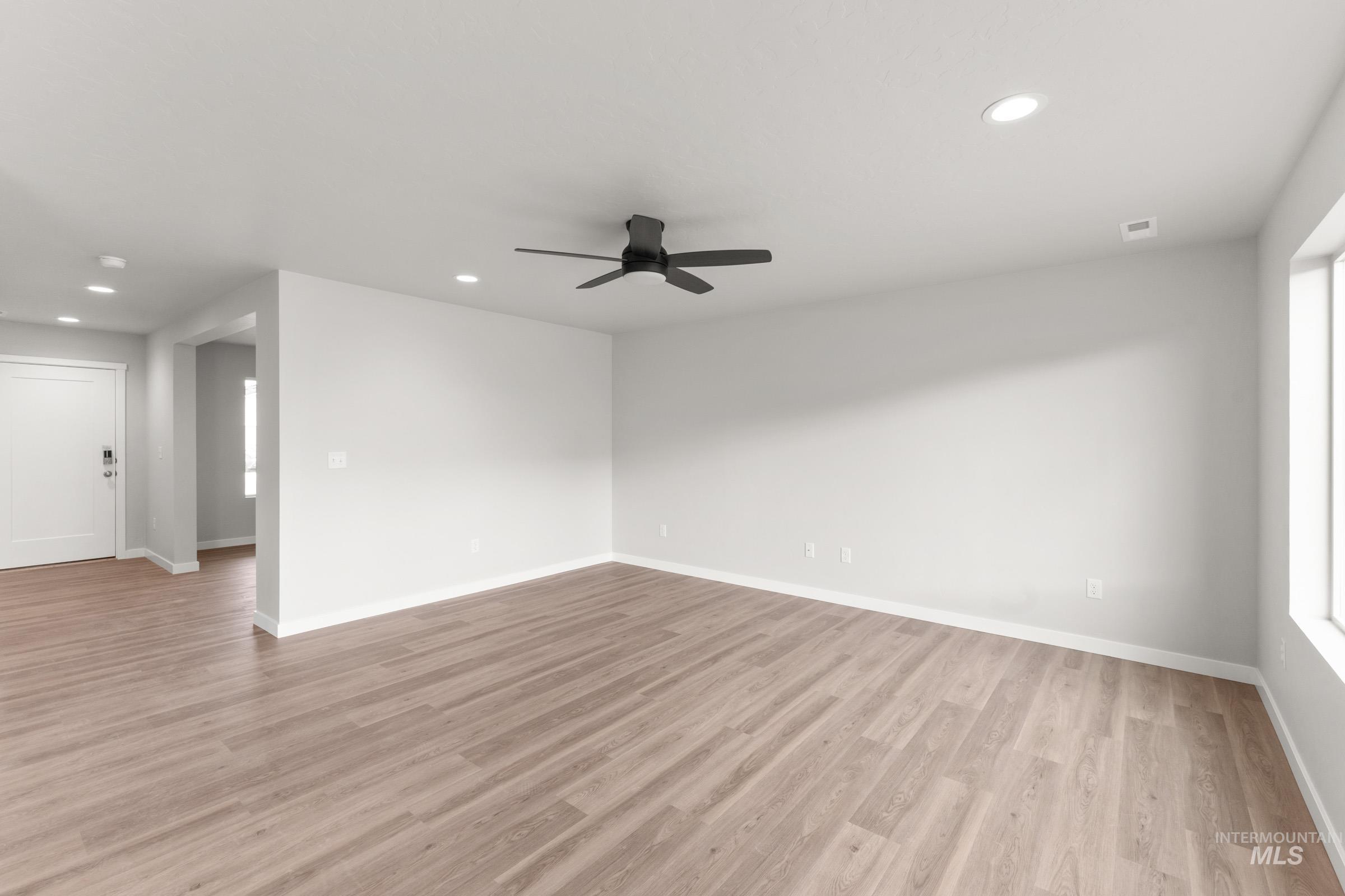 7278 S Bungalow Ave, Meridian, Idaho 83642, 4 Bedrooms, 2.5 Bathrooms, Residential For Sale, Price $457,990,MLS 98972745