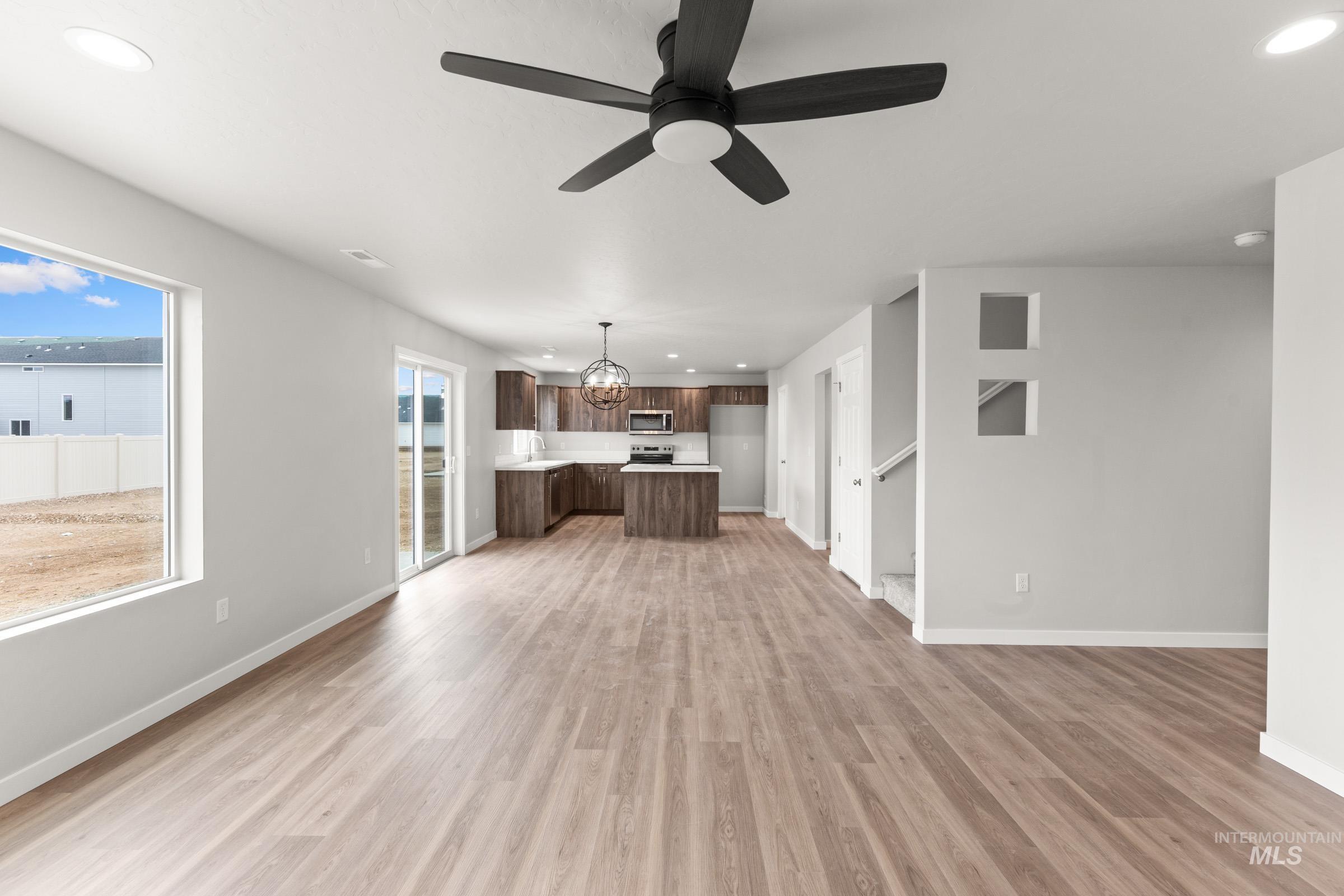 7278 S Bungalow Ave, Meridian, Idaho 83642, 4 Bedrooms, 2.5 Bathrooms, Residential For Sale, Price $457,990,MLS 98972745