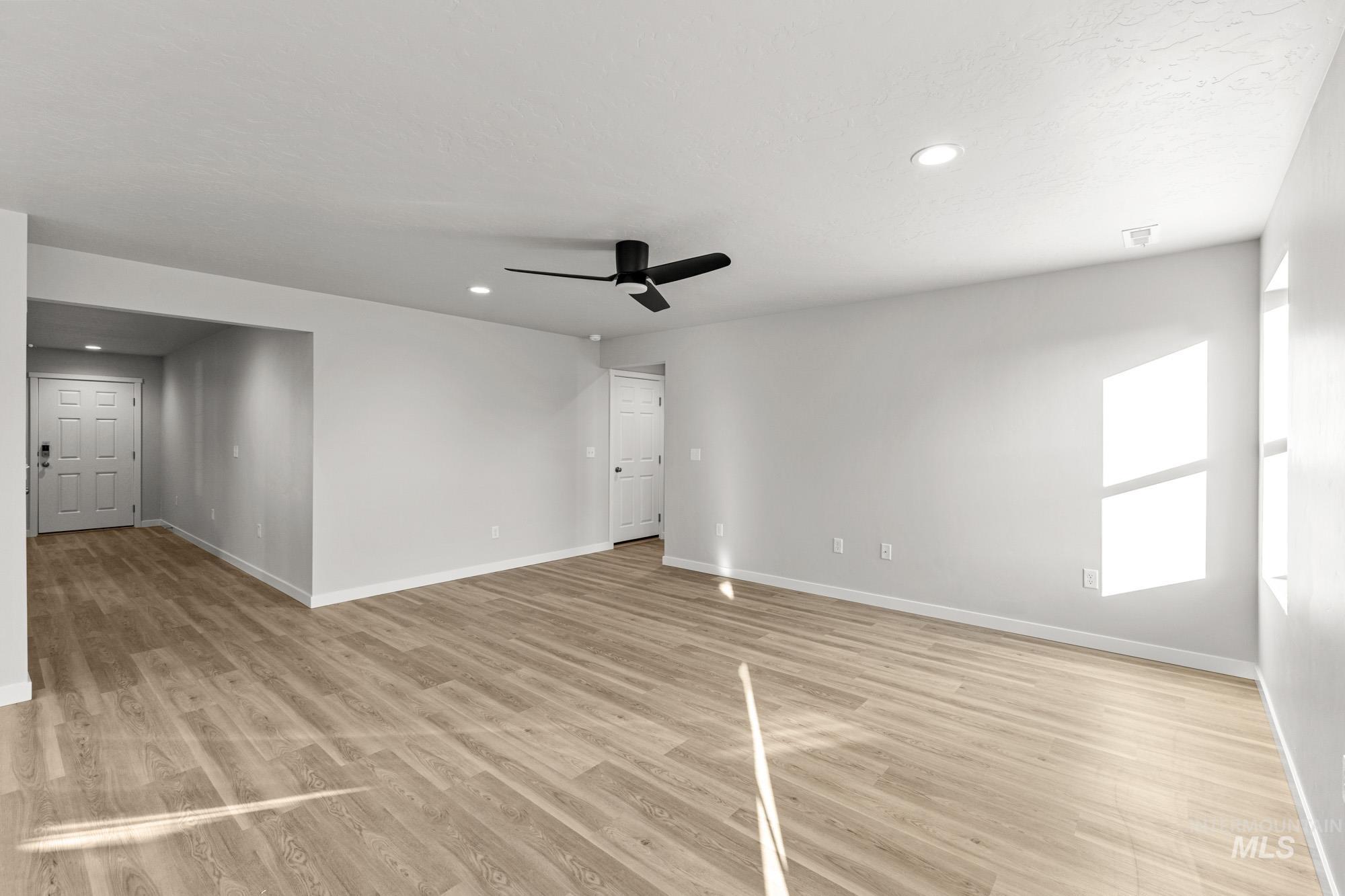 13699 Judson St, Caldwell, Idaho 83607, 5 Bedrooms, 3 Bathrooms, Residential For Sale, Price $449,990,MLS 98972749