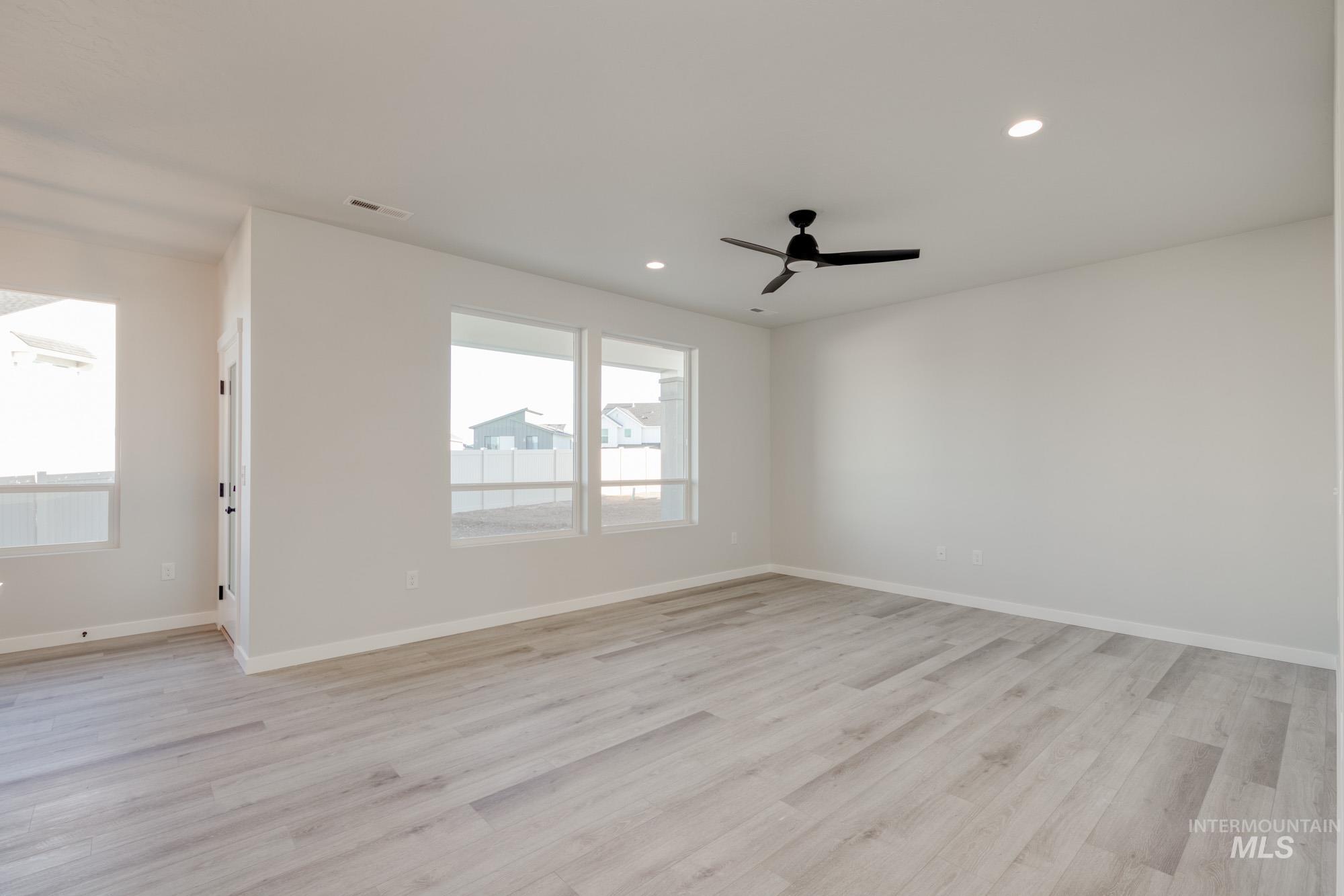 13685 Judson St, Caldwell, Idaho 83607, 4 Bedrooms, 2.5 Bathrooms, Residential For Sale, Price $494,990,MLS 98972750