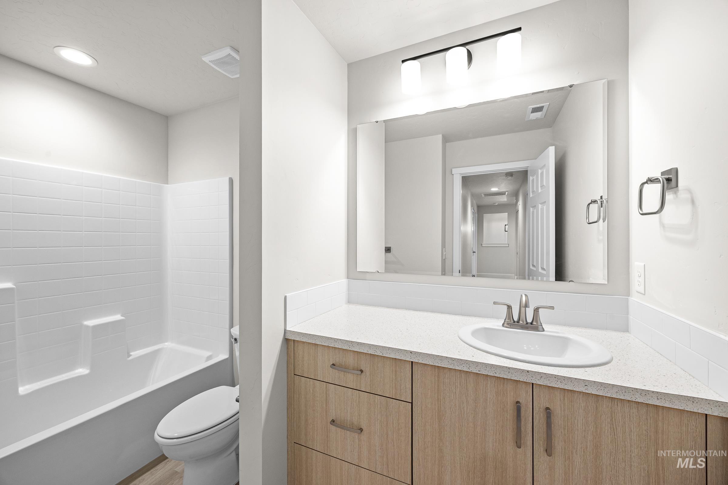 13685 Judson St, Caldwell, Idaho 83607, 4 Bedrooms, 2.5 Bathrooms, Residential For Sale, Price $494,990,MLS 98972750