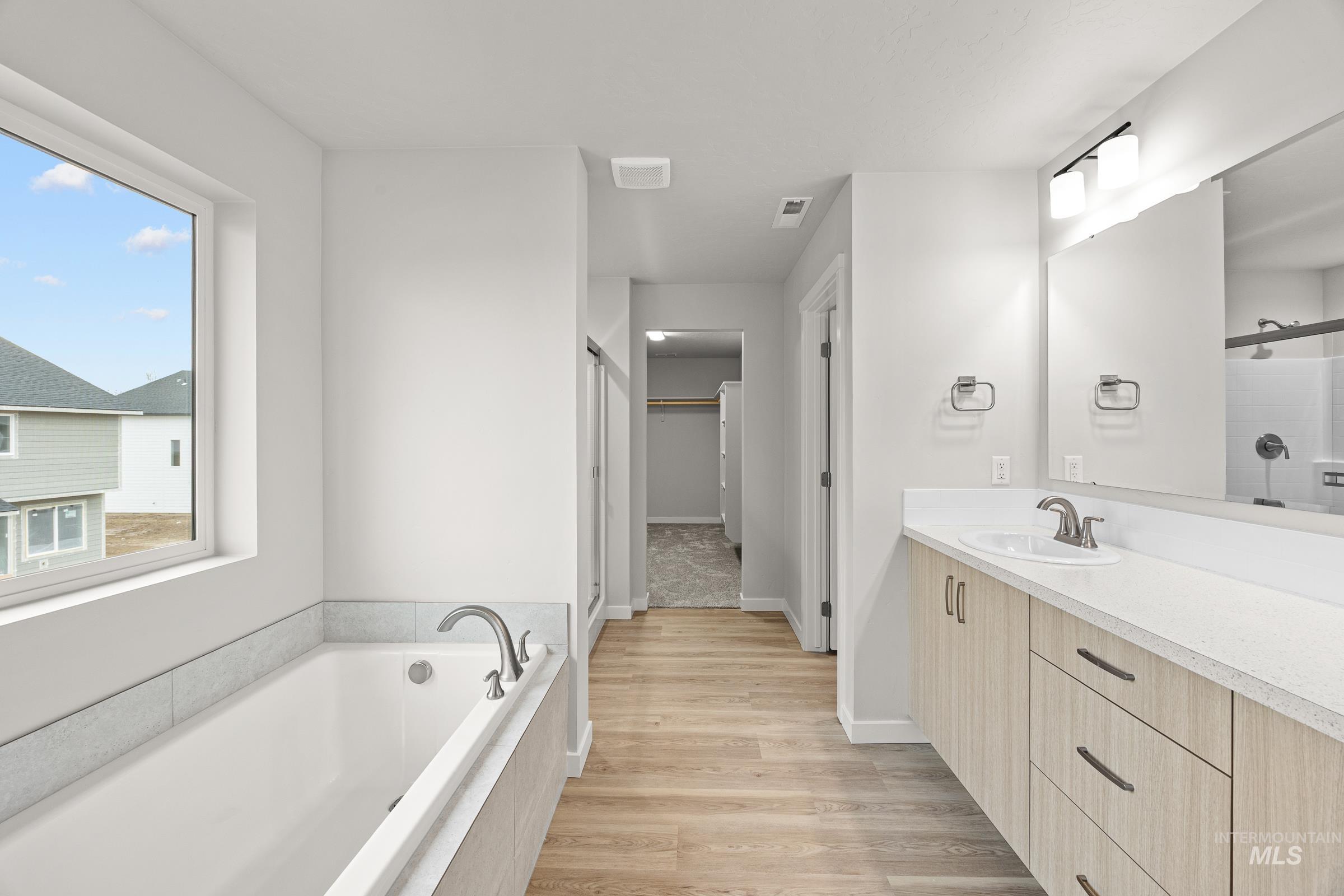 13685 Judson St, Caldwell, Idaho 83607, 4 Bedrooms, 2.5 Bathrooms, Residential For Sale, Price $494,990,MLS 98972750