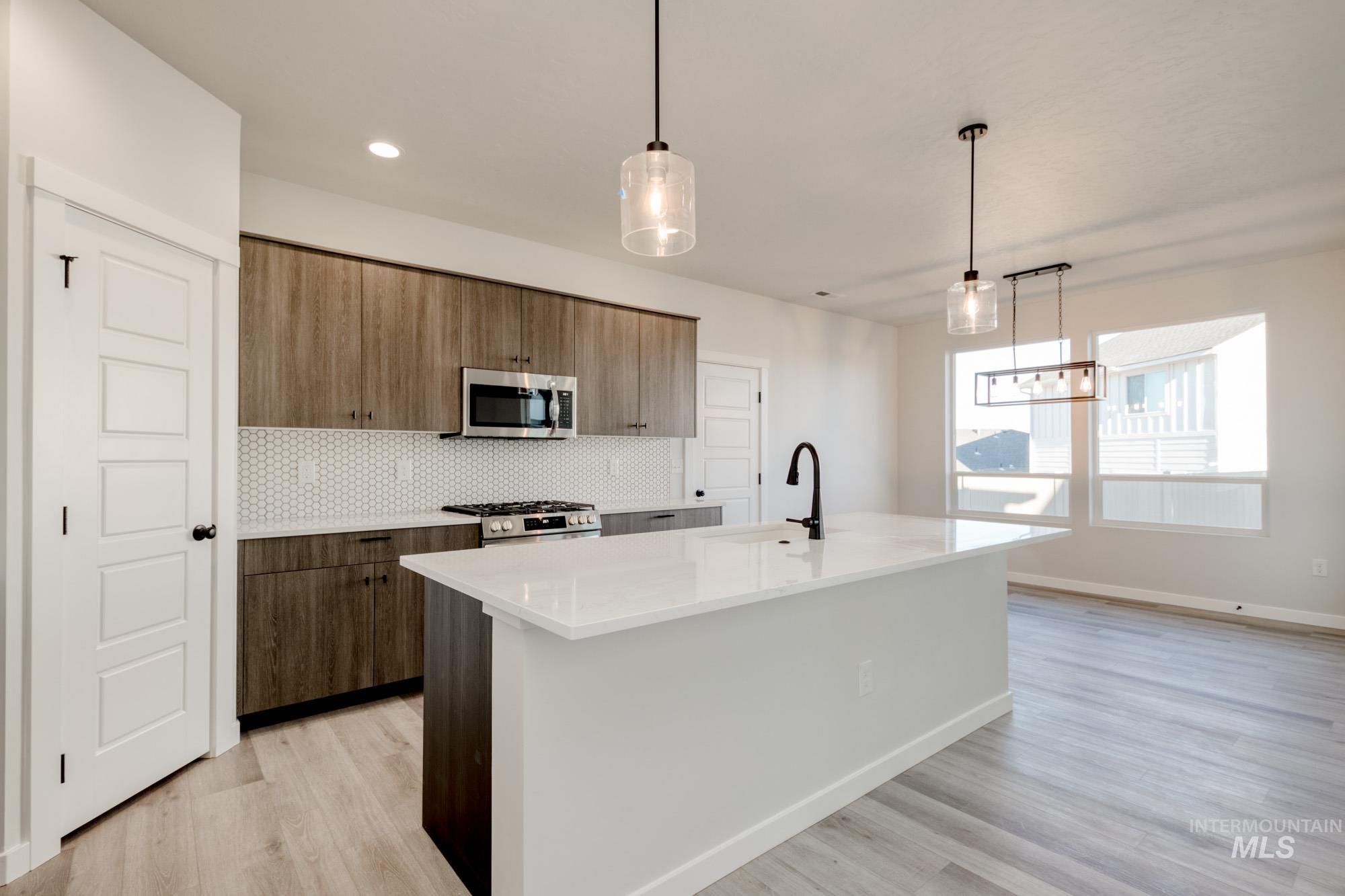 13685 Judson St, Caldwell, Idaho 83607, 4 Bedrooms, 2.5 Bathrooms, Residential For Sale, Price $494,990,MLS 98972750