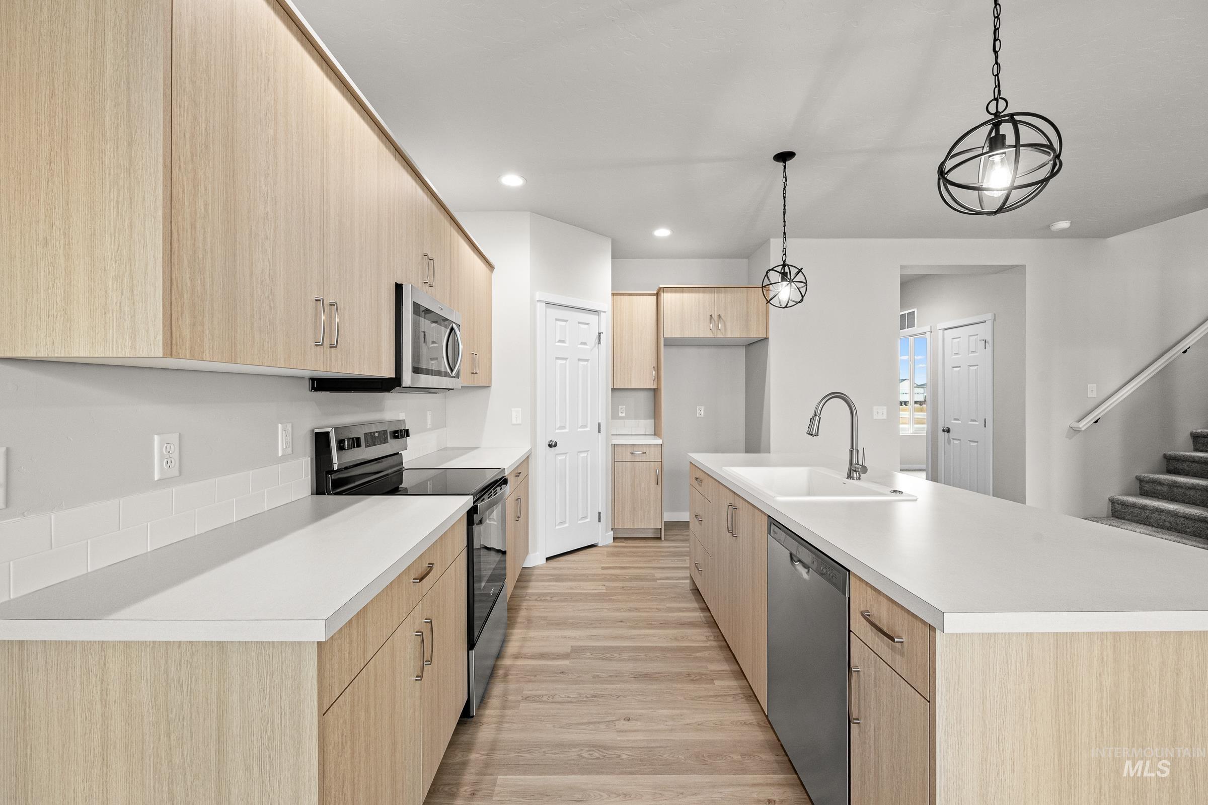 13685 Judson St, Caldwell, Idaho 83607, 4 Bedrooms, 2.5 Bathrooms, Residential For Sale, Price $494,990,MLS 98972750