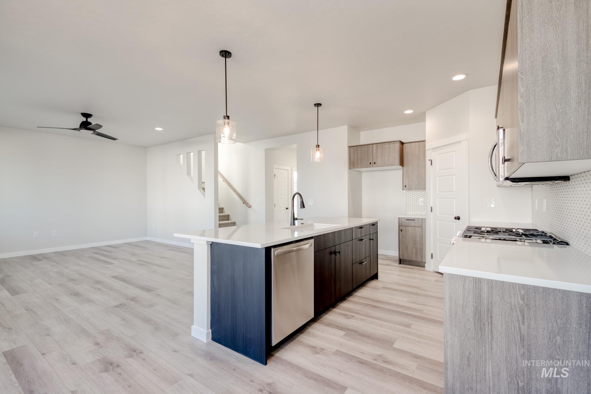 13685 Judson St, Caldwell, Idaho 83607, 4 Bedrooms, 2.5 Bathrooms, Residential For Sale, Price $494,990,MLS 98972750