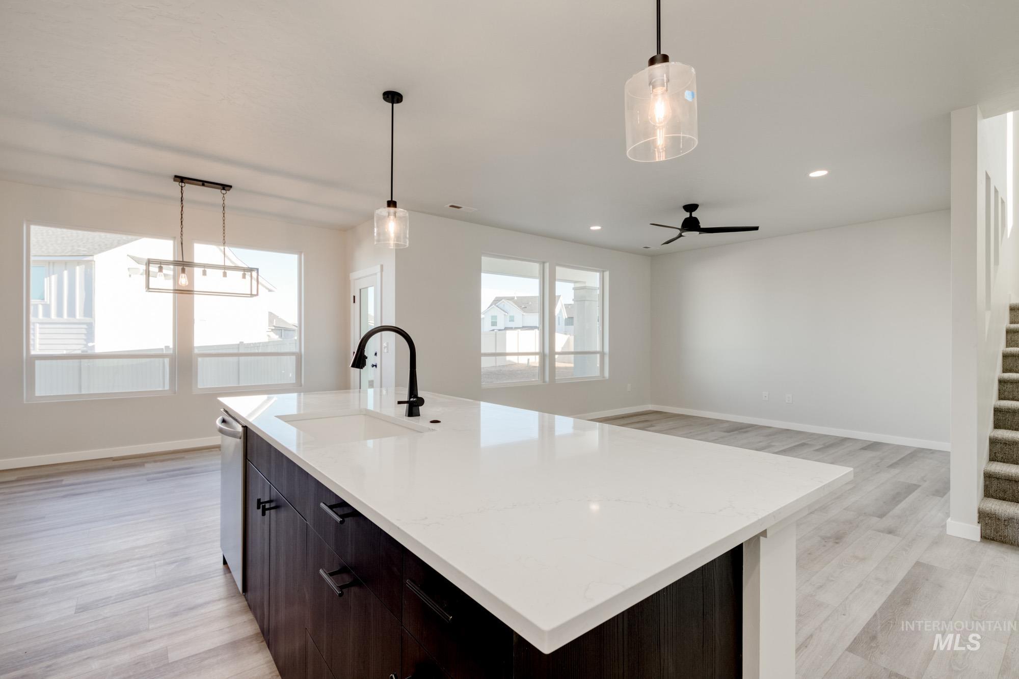 13685 Judson St, Caldwell, Idaho 83607, 4 Bedrooms, 2.5 Bathrooms, Residential For Sale, Price $494,990,MLS 98972750