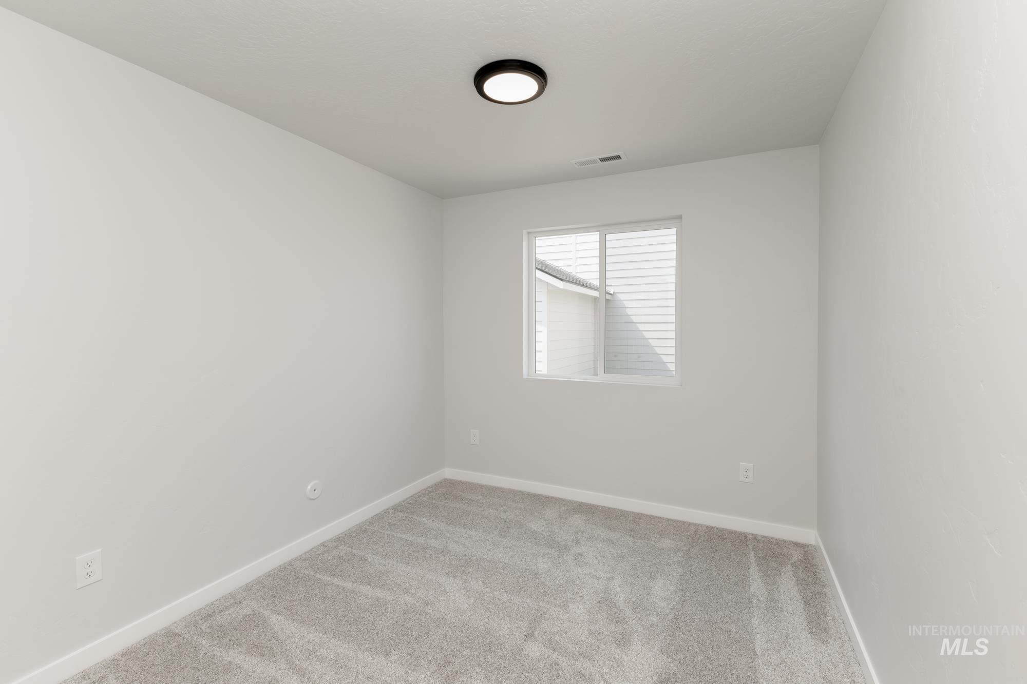 3763 E Syracuse St, Nampa, Idaho 83686, 3 Bedrooms, 2 Bathrooms, Residential For Sale, Price $369,990,MLS 98972751