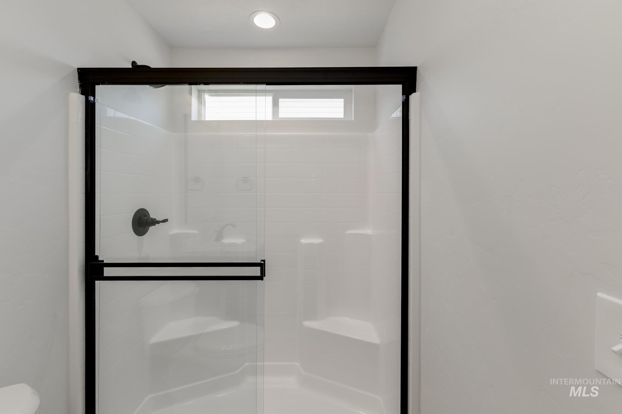 3763 E Syracuse St, Nampa, Idaho 83686, 3 Bedrooms, 2 Bathrooms, Residential For Sale, Price $369,990,MLS 98972751