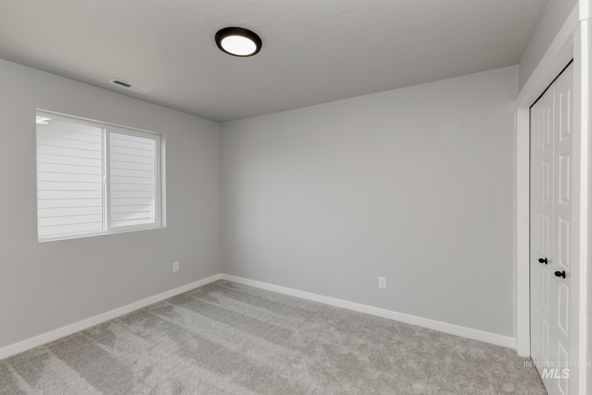 3753 E Syracuse St, Nampa, Idaho 83686, 3 Bedrooms, 2 Bathrooms, Residential For Sale, Price $379,990,MLS 98972753