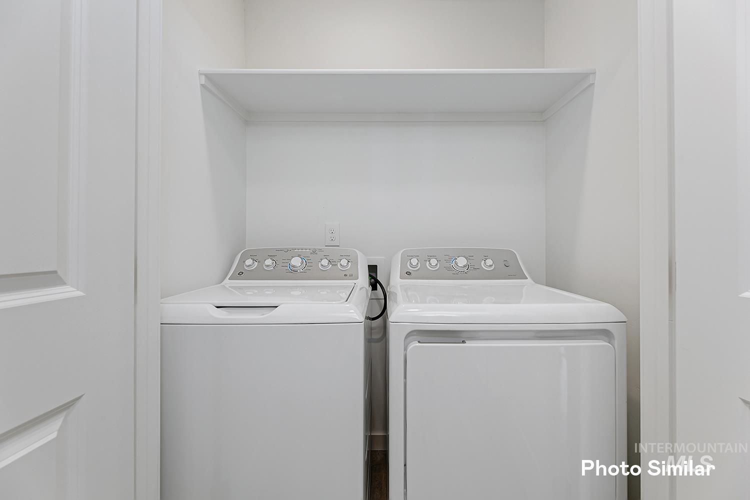 3073 N Kankakee Way, Kuna, Idaho 83634, 3 Bedrooms, 2 Bathrooms, Residential For Sale, Price $406,850,MLS 98972755