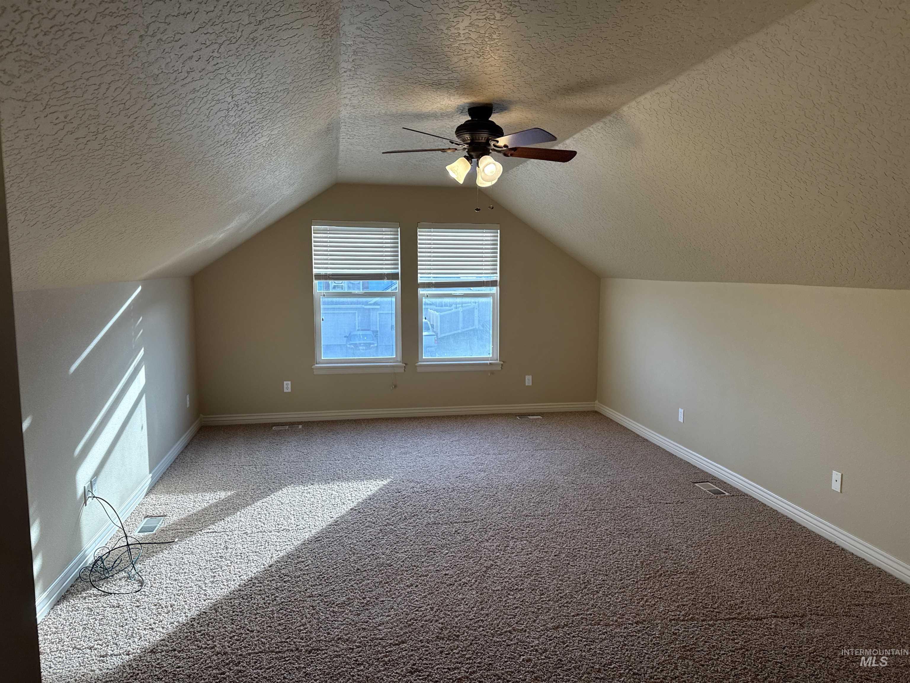 230 E Alexis Loop, Nampa, Idaho 83686-9403, 3 Bedrooms, 3 Bathrooms, Residential For Sale, Price $485,000,MLS 98972756