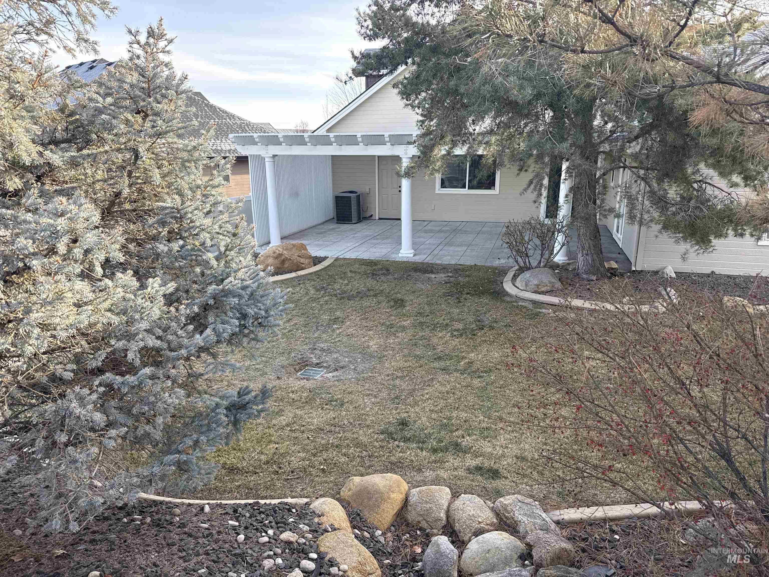 230 E Alexis Loop, Nampa, Idaho 83686-9403, 3 Bedrooms, 3 Bathrooms, Residential For Sale, Price $485,000,MLS 98972756