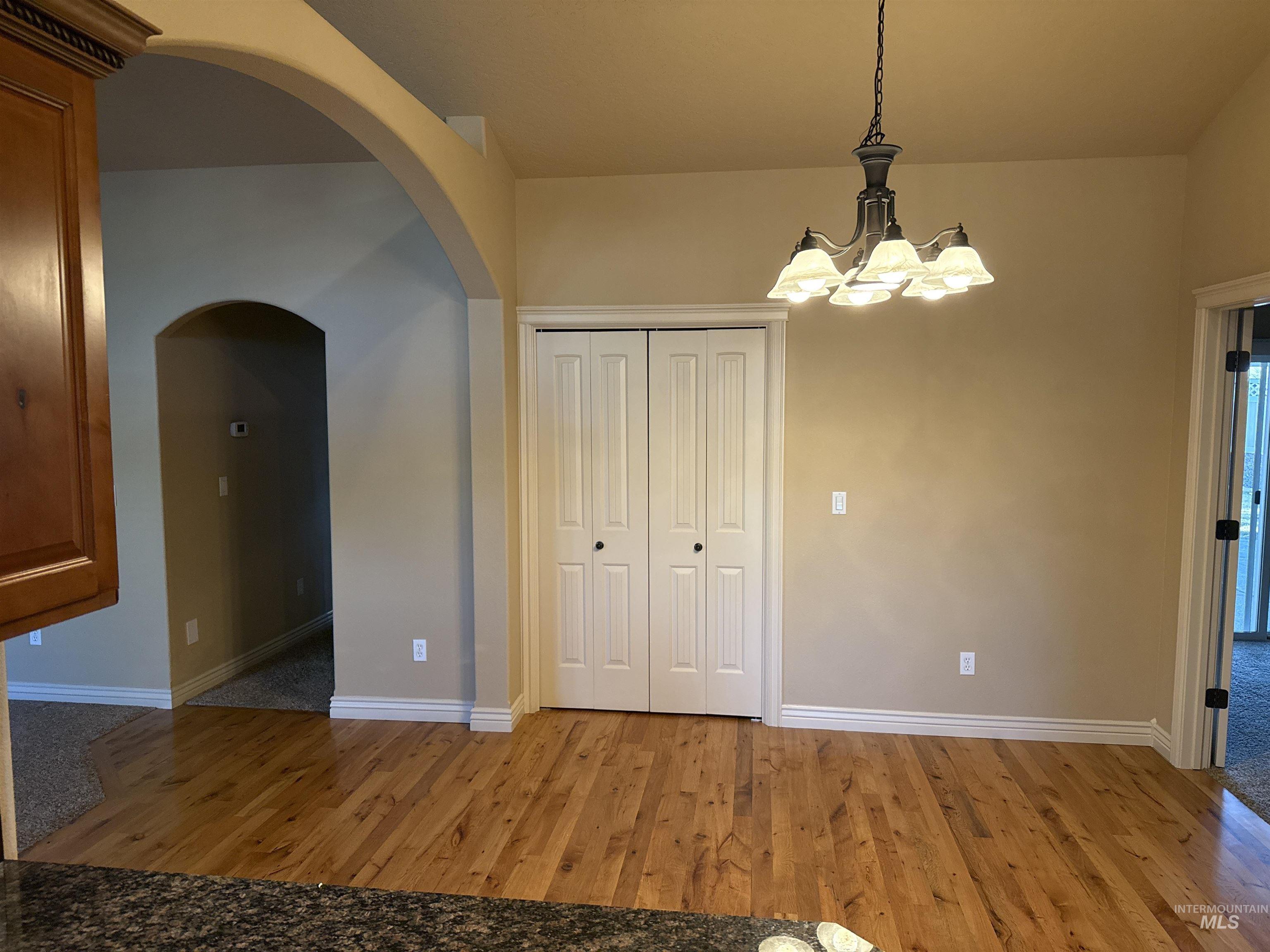 230 E Alexis Loop, Nampa, Idaho 83686-9403, 3 Bedrooms, 3 Bathrooms, Residential For Sale, Price $485,000,MLS 98972756