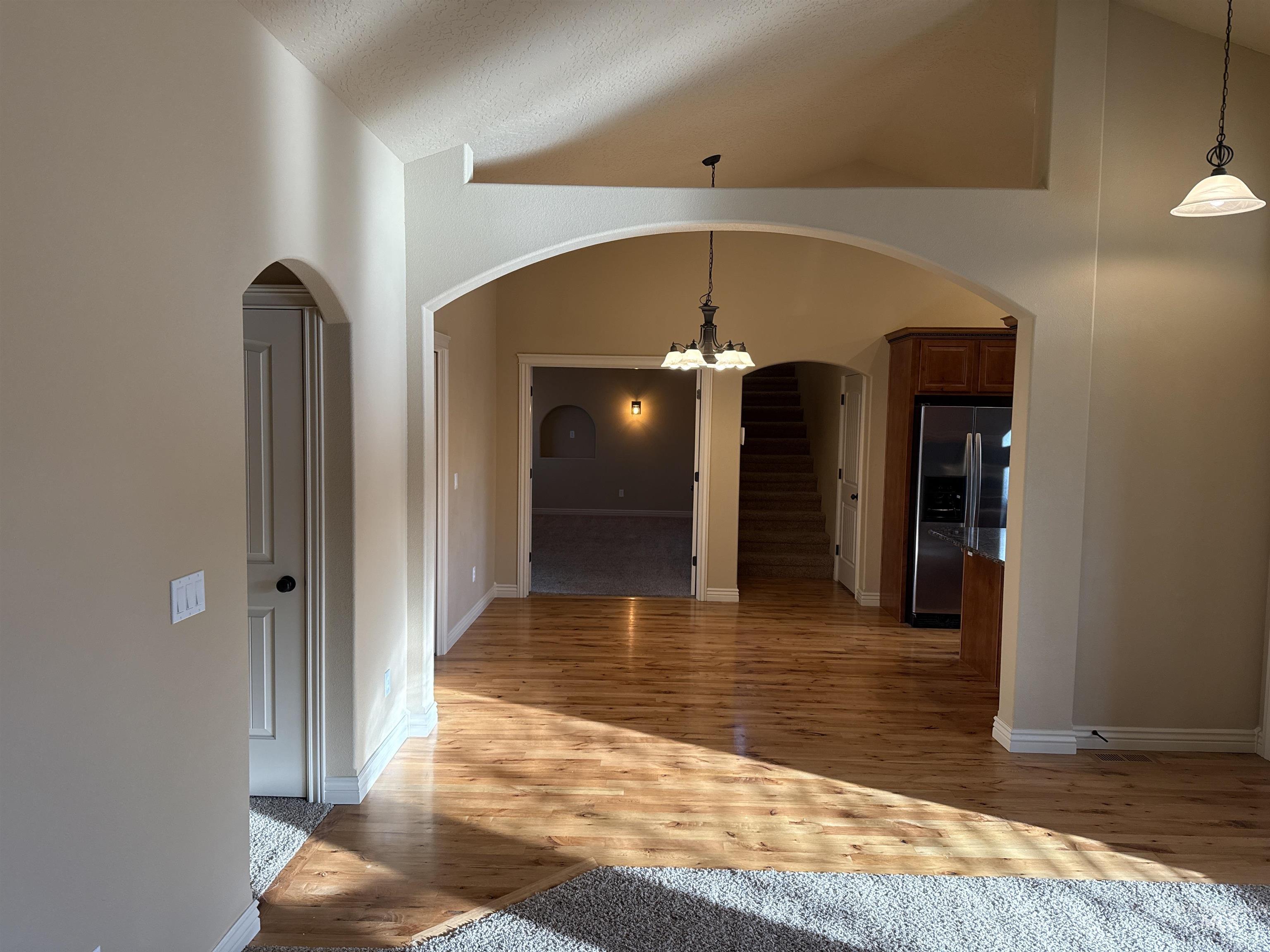 230 E Alexis Loop, Nampa, Idaho 83686-9403, 3 Bedrooms, 3 Bathrooms, Residential For Sale, Price $485,000,MLS 98972756