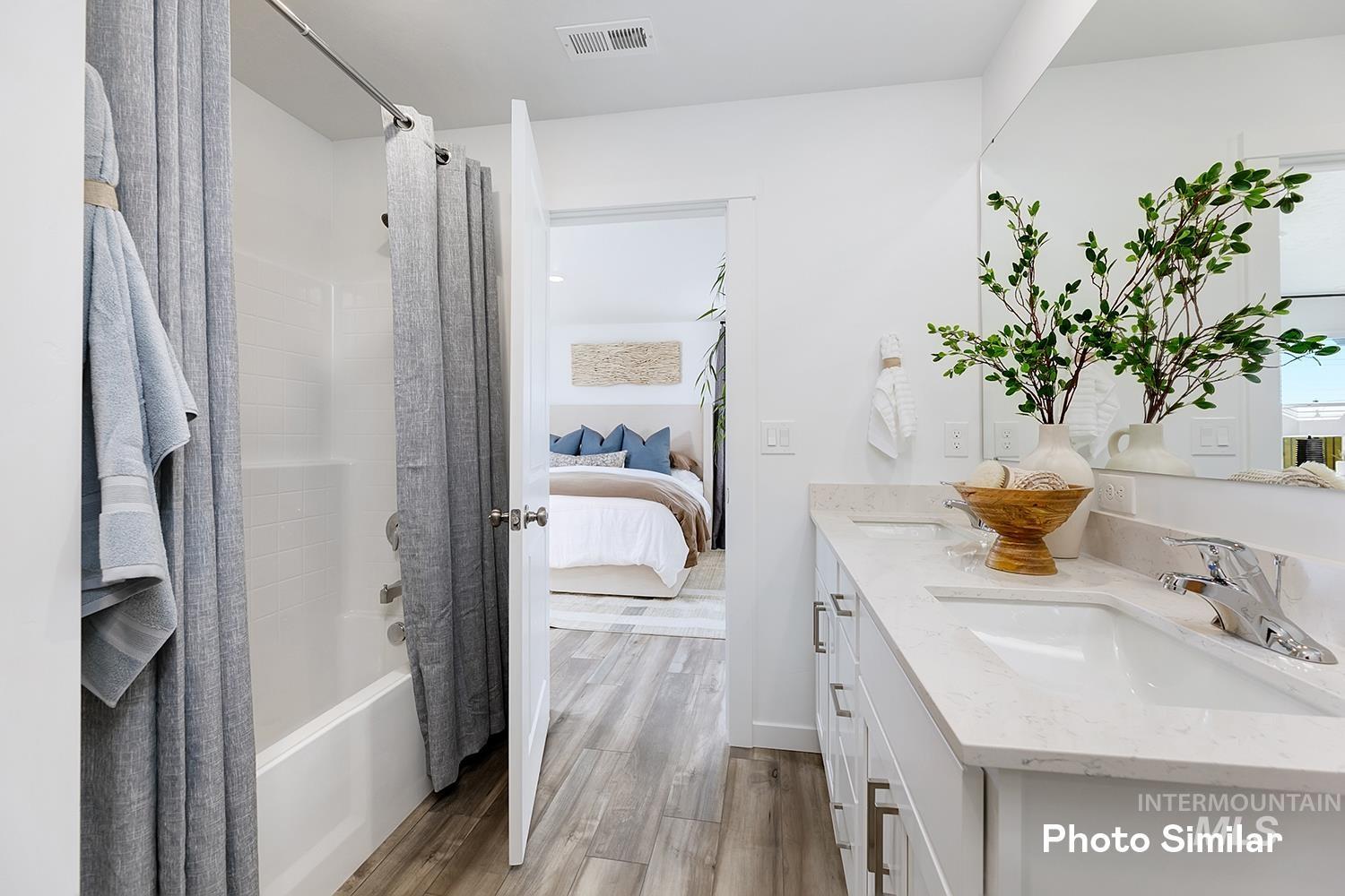 3058 N Kankakee Way, Kuna, Idaho 83634, 4 Bedrooms, 2 Bathrooms, Residential For Sale, Price $423,850,MLS 98972758