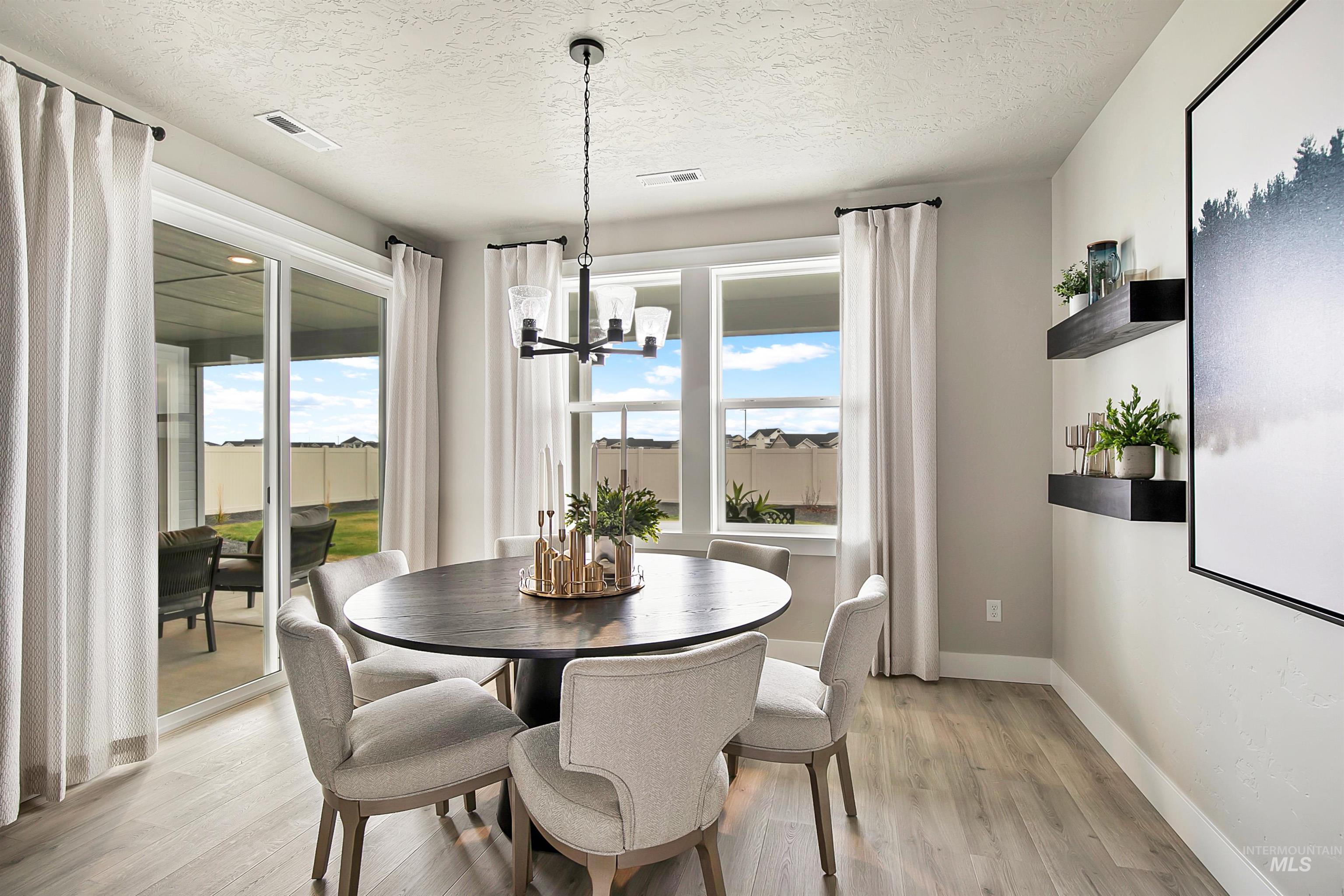 5877 W Ladle Rapids St, Meridian, Idaho 83646, 3 Bedrooms, 2.5 Bathrooms, Residential For Sale, Price $734,990,MLS 98972759