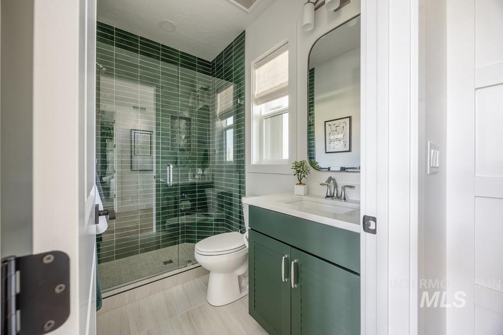 7385 W Flathead Lake St, Eagle, Idaho 83616-1485, 3 Bedrooms, 2.5 Bathrooms, Residential For Sale, Price $924,900,MLS 98972760