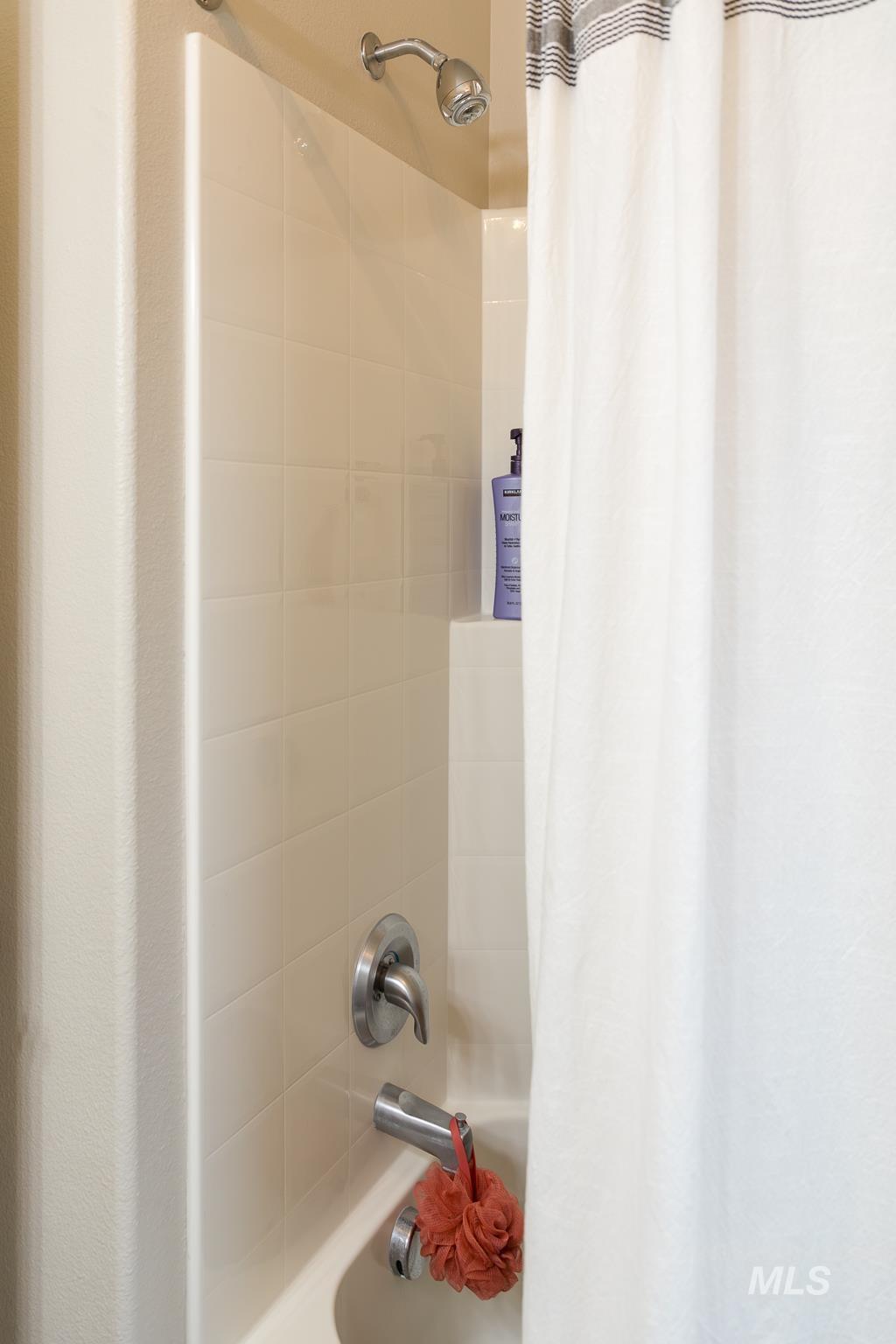 641 NW 15th St., Ontario, Oregon 97914, 3 Bedrooms, 2 Bathrooms, Residential For Sale, Price $409,900,MLS 98972763