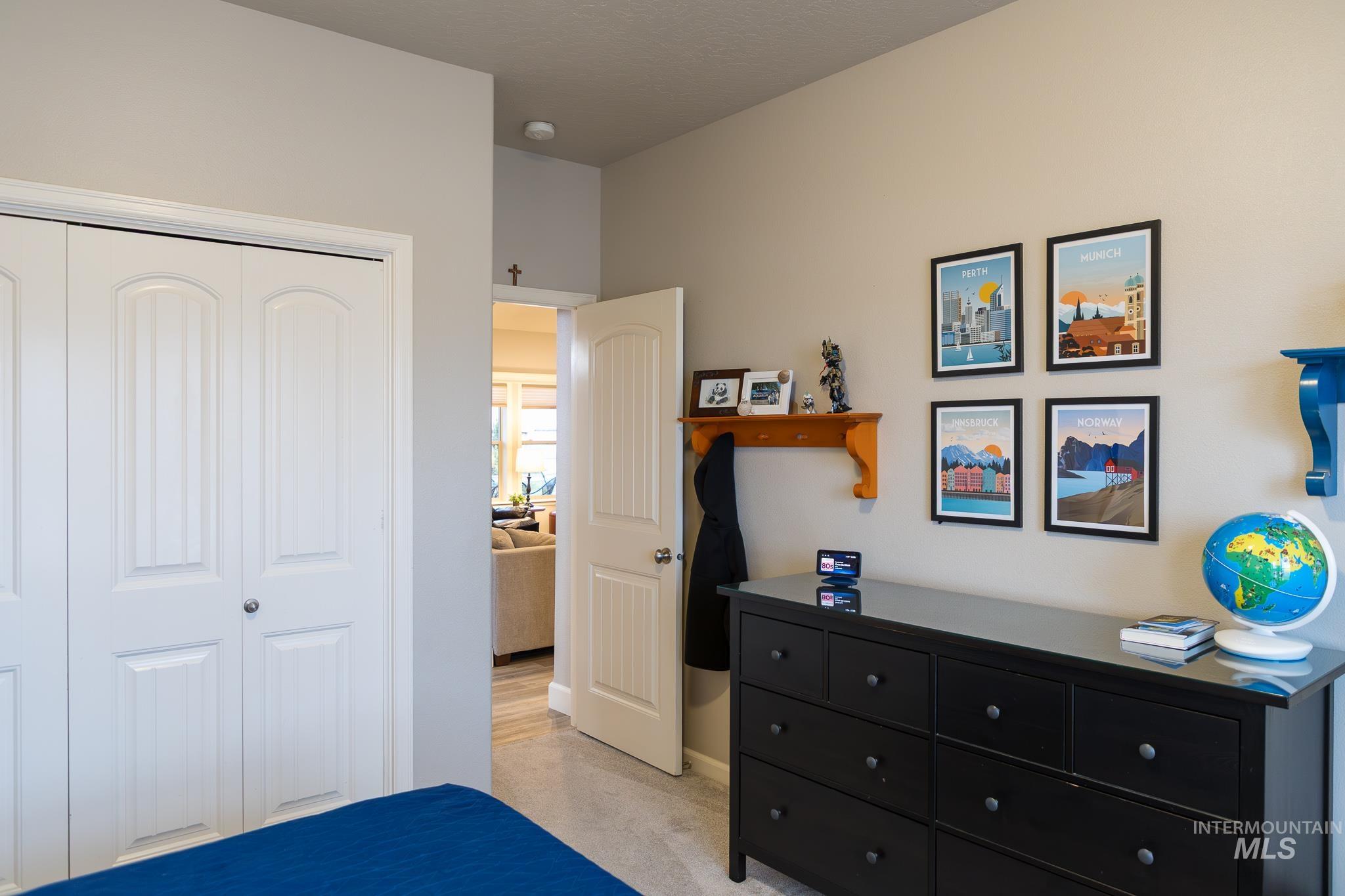 641 NW 15th St., Ontario, Oregon 97914, 3 Bedrooms, 2 Bathrooms, Residential For Sale, Price $409,900,MLS 98972763