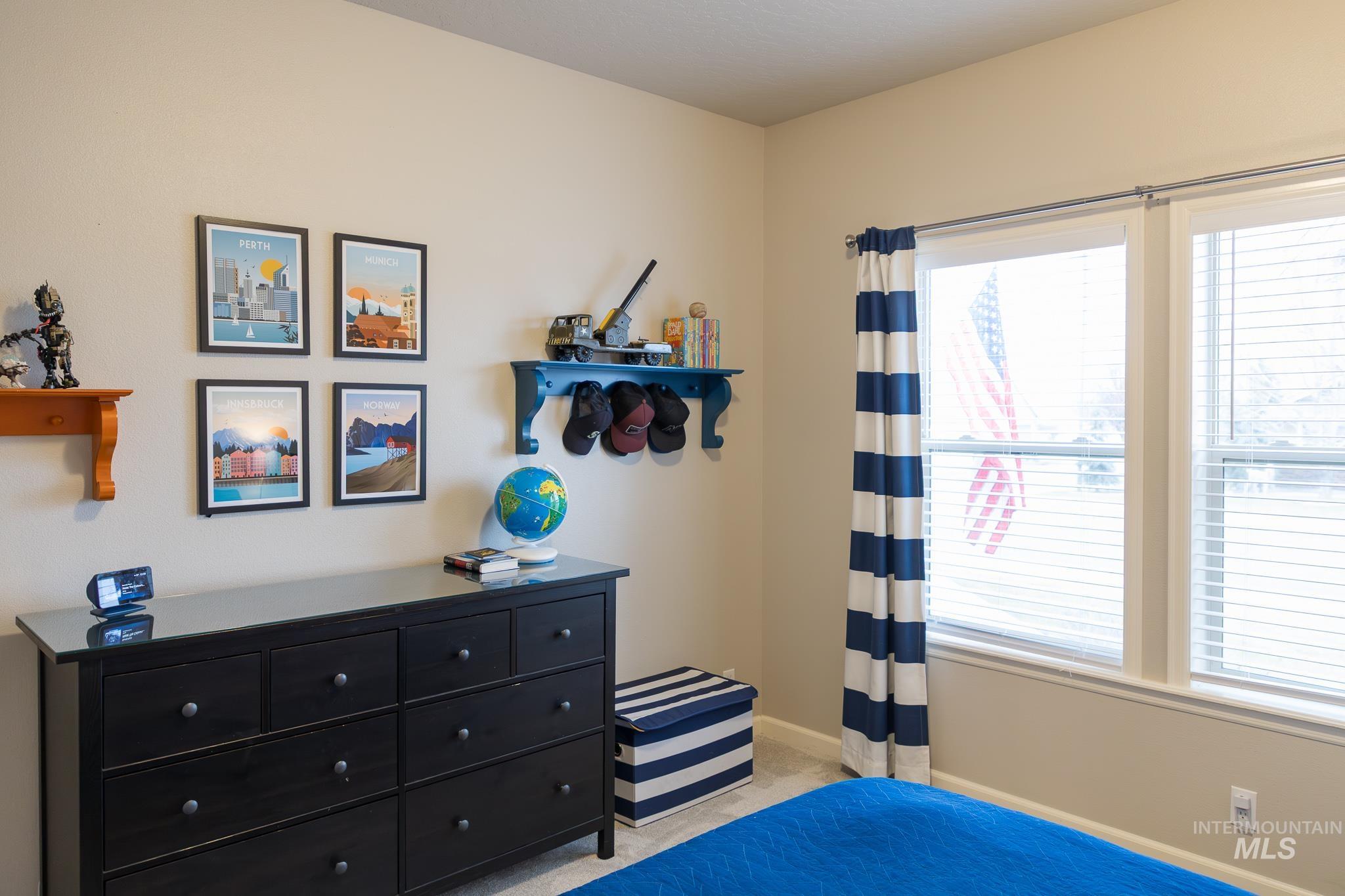 641 NW 15th St., Ontario, Oregon 97914, 3 Bedrooms, 2 Bathrooms, Residential For Sale, Price $429,900,MLS 98972763