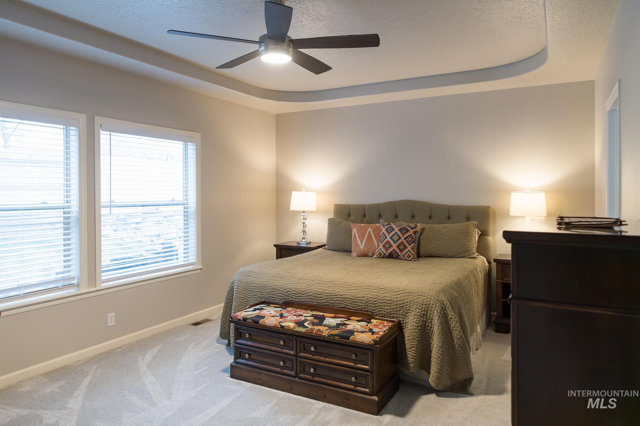 641 NW 15th St., Ontario, Oregon 97914, 3 Bedrooms, 2 Bathrooms, Residential For Sale, Price $409,900,MLS 98972763