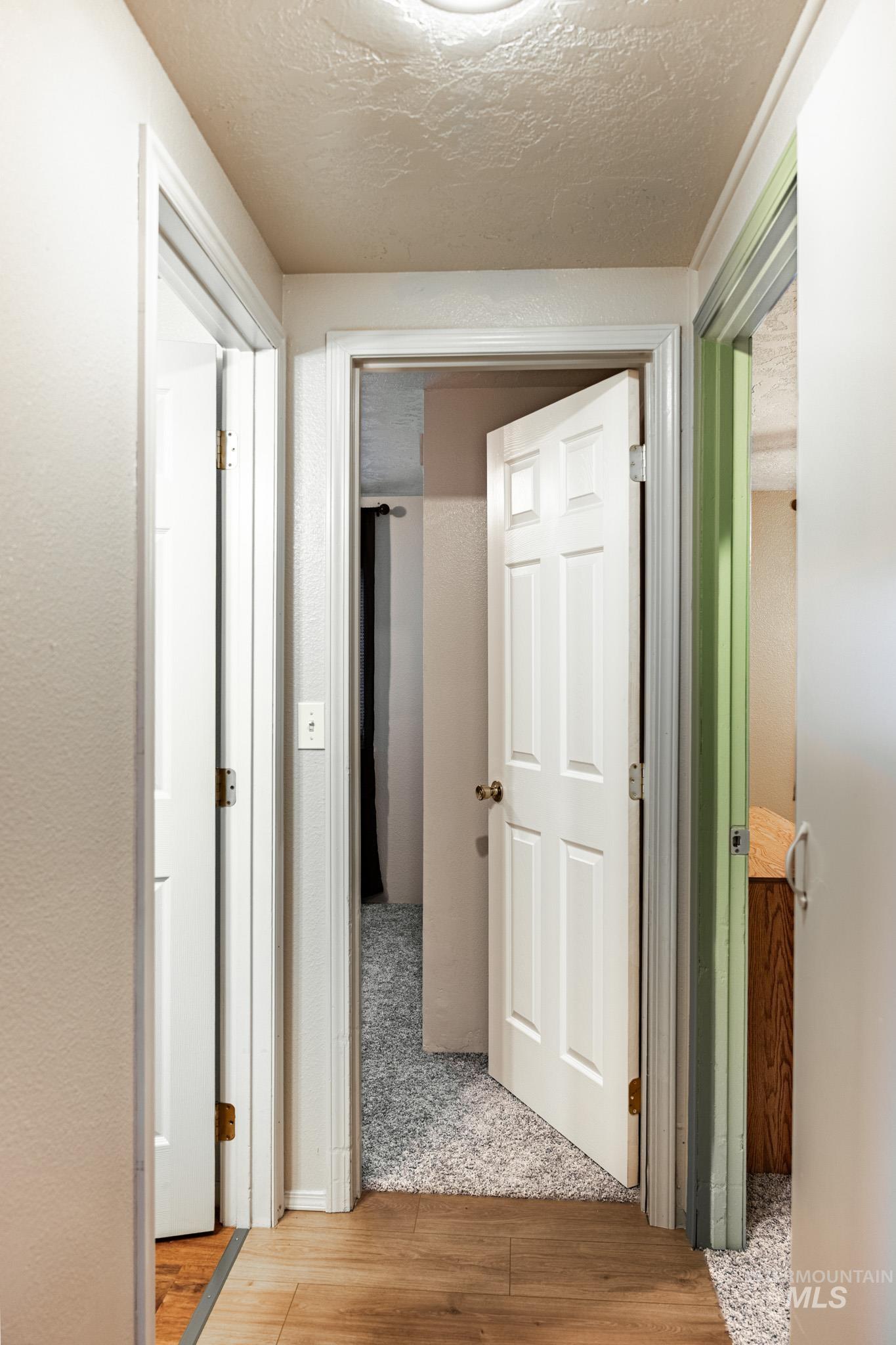 759 NW 8th St, Ontario, Oregon 97914-0000, 3 Bedrooms, 2 Bathrooms, Residential For Sale, Price $94,999,MLS 98972764