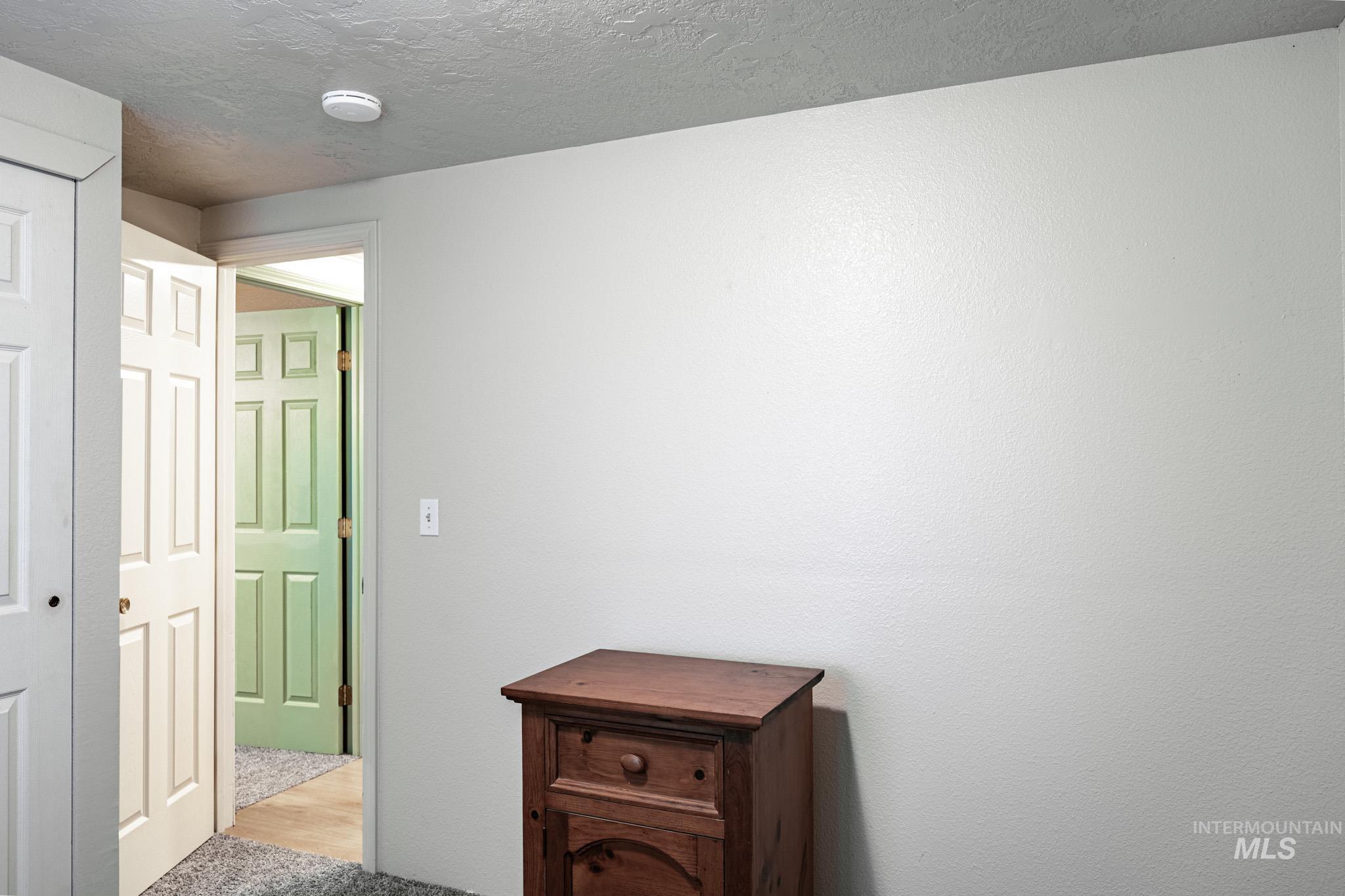 759 NW 8th St, Ontario, Oregon 97914-0000, 3 Bedrooms, 2 Bathrooms, Residential For Sale, Price $94,999,MLS 98972764