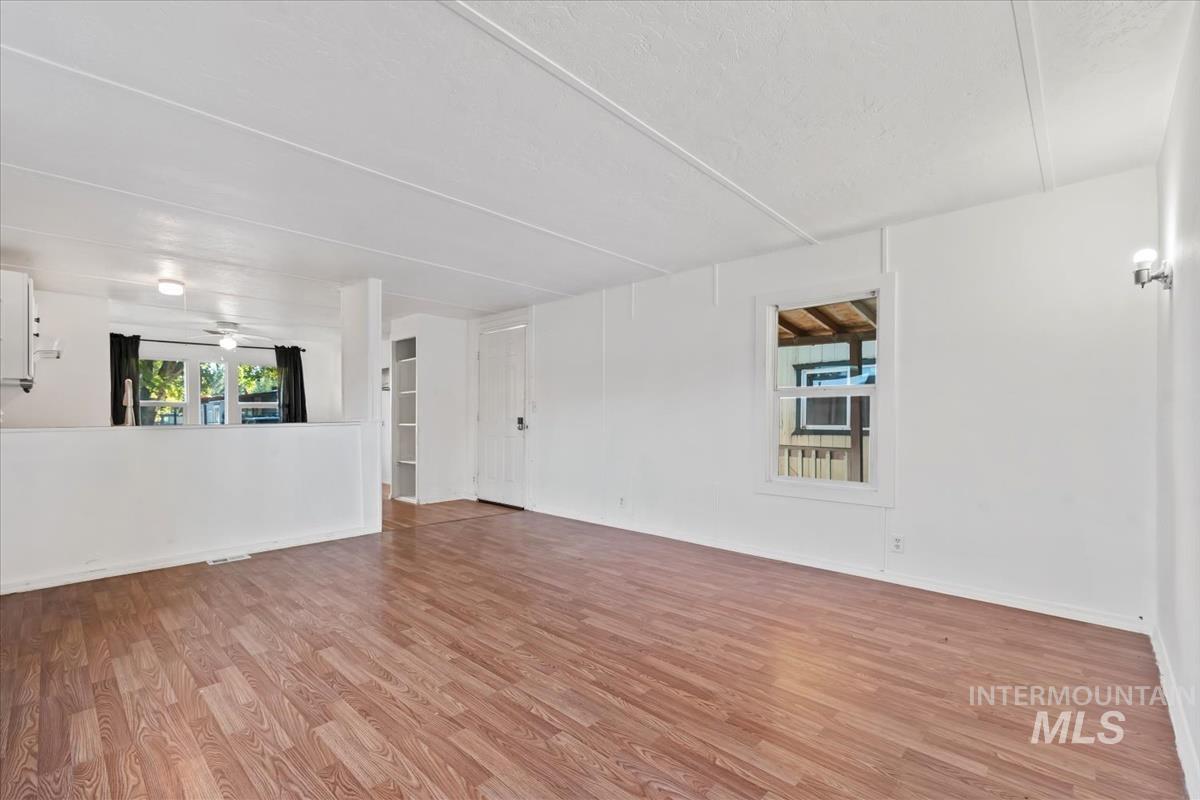 571 Caldwell Blvd, Nampa, Idaho 83651, 2 Bedrooms, 1 Bathroom, Residential For Sale, Price $59,000,MLS 98972766