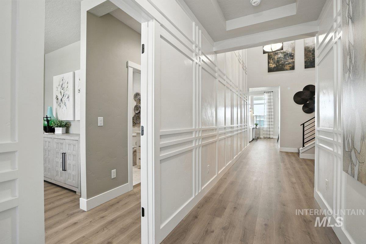 5889 W Ladle Rapids St, Meridian, Idaho 83646, 5 Bedrooms, 4.5 Bathrooms, Residential For Sale, Price $794,990,MLS 98972768