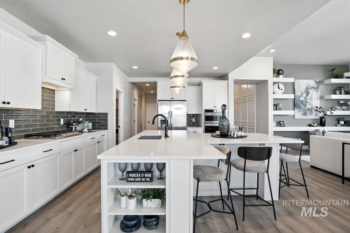 5889 W Ladle Rapids St, Meridian, Idaho 83646, 5 Bedrooms, 4.5 Bathrooms, Residential For Sale, Price $794,990,MLS 98972768