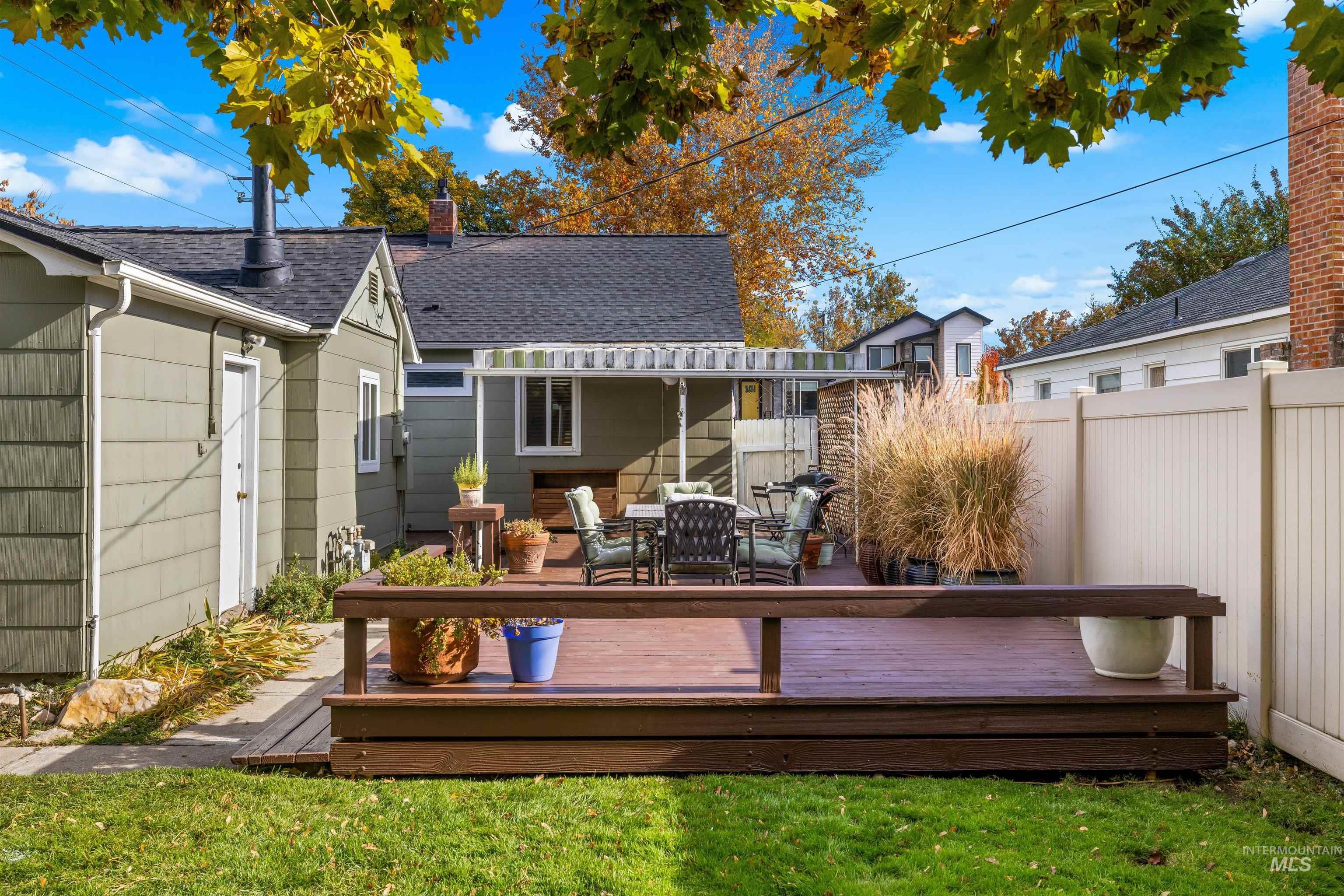 1701 S Leadville Ave, Boise, Idaho 83706, 3 Bedrooms, 1 Bathroom, Residential For Sale, Price $425,000,MLS 98972769