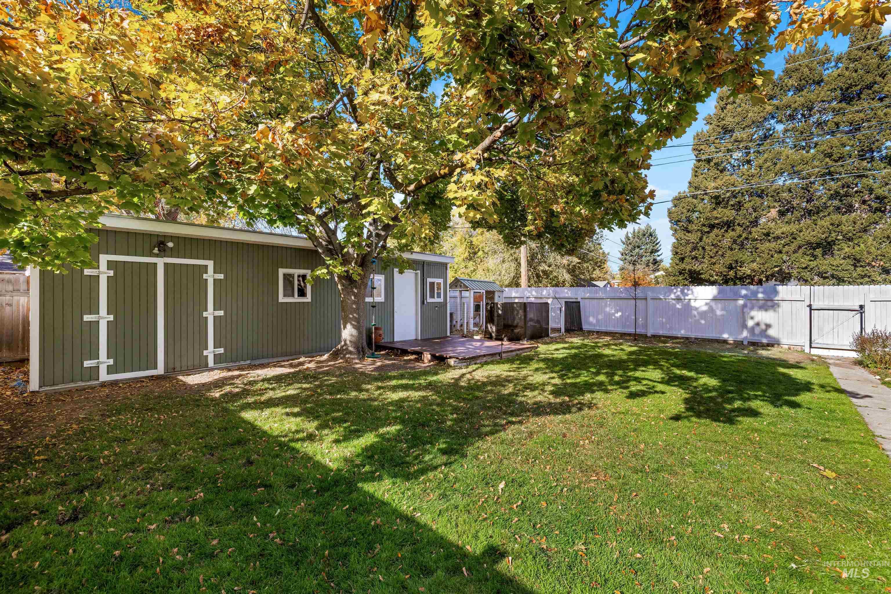 1701 S Leadville Ave, Boise, Idaho 83706, 3 Bedrooms, 1 Bathroom, Residential For Sale, Price $425,000,MLS 98972769