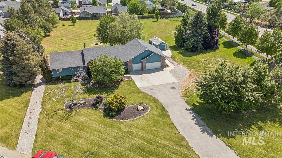 4864 N Larkwood Pl, Meridian, Idaho 83646-5273, 7 Bedrooms, 4.5 Bathrooms, Residential For Sale, Price $1,350,000, 98972770