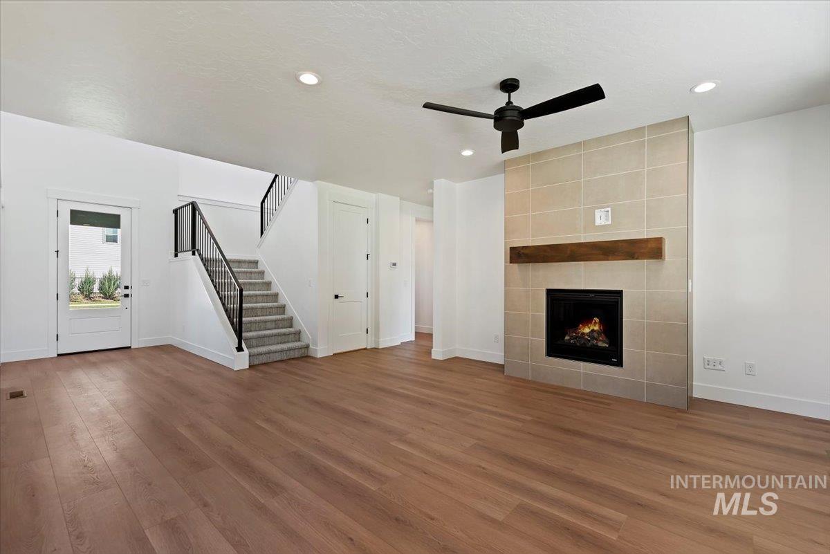 10480 W Mizzle Drive, Star, Idaho 83669-000, 5 Bedrooms, 4 Bathrooms, Residential For Sale, Price $955,000,MLS 98972771