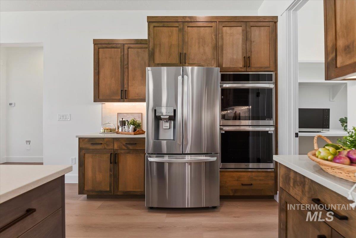 10492 W Shumard Drive, Star, Idaho 83669-000, 4 Bedrooms, 3 Bathrooms, Residential For Sale, Price $824,900,MLS 98972773