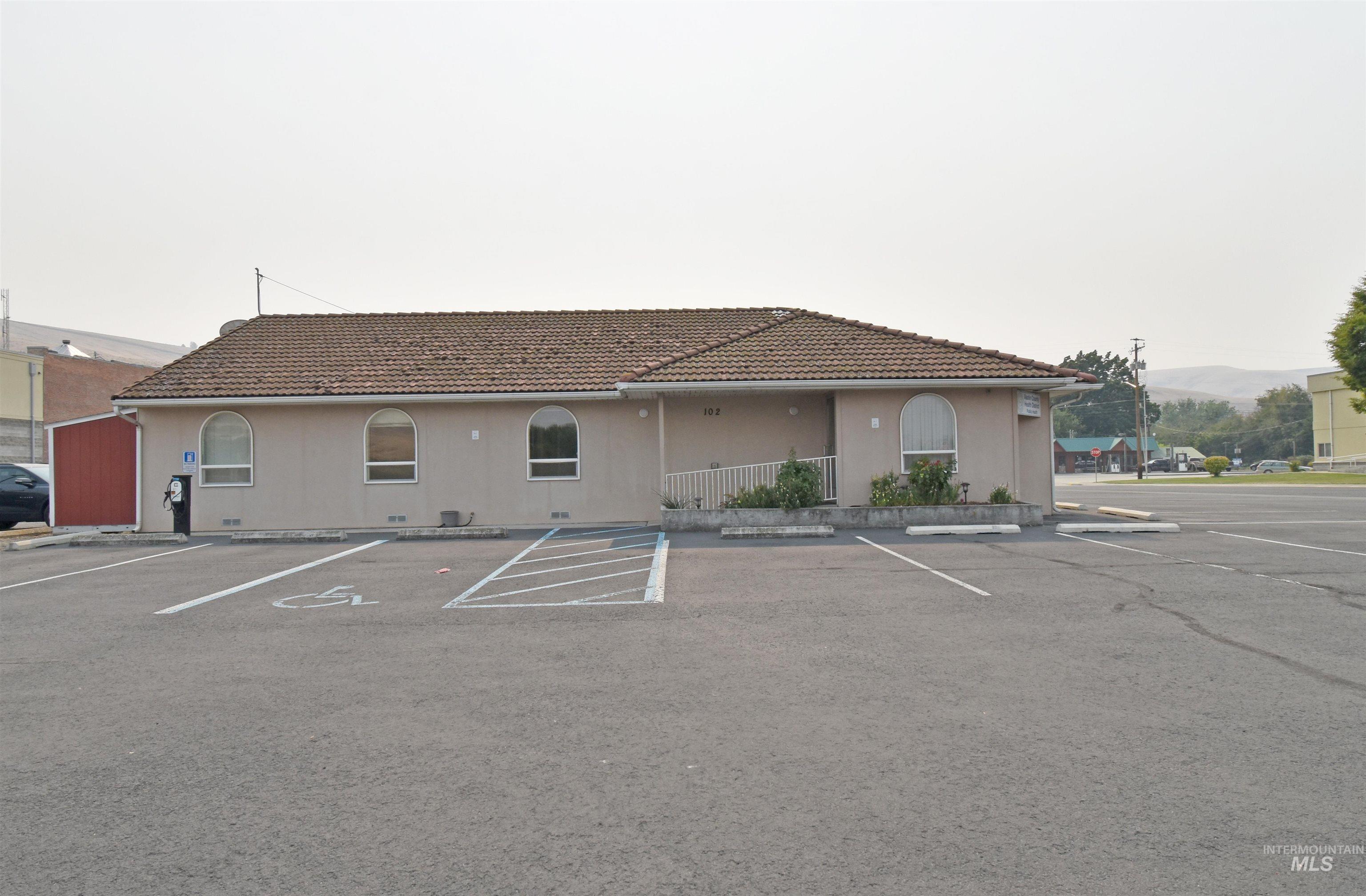 102 1st Street, Asotin, Washington 99402, Business/Commercial For Sale, Price $375,000,MLS 98972776