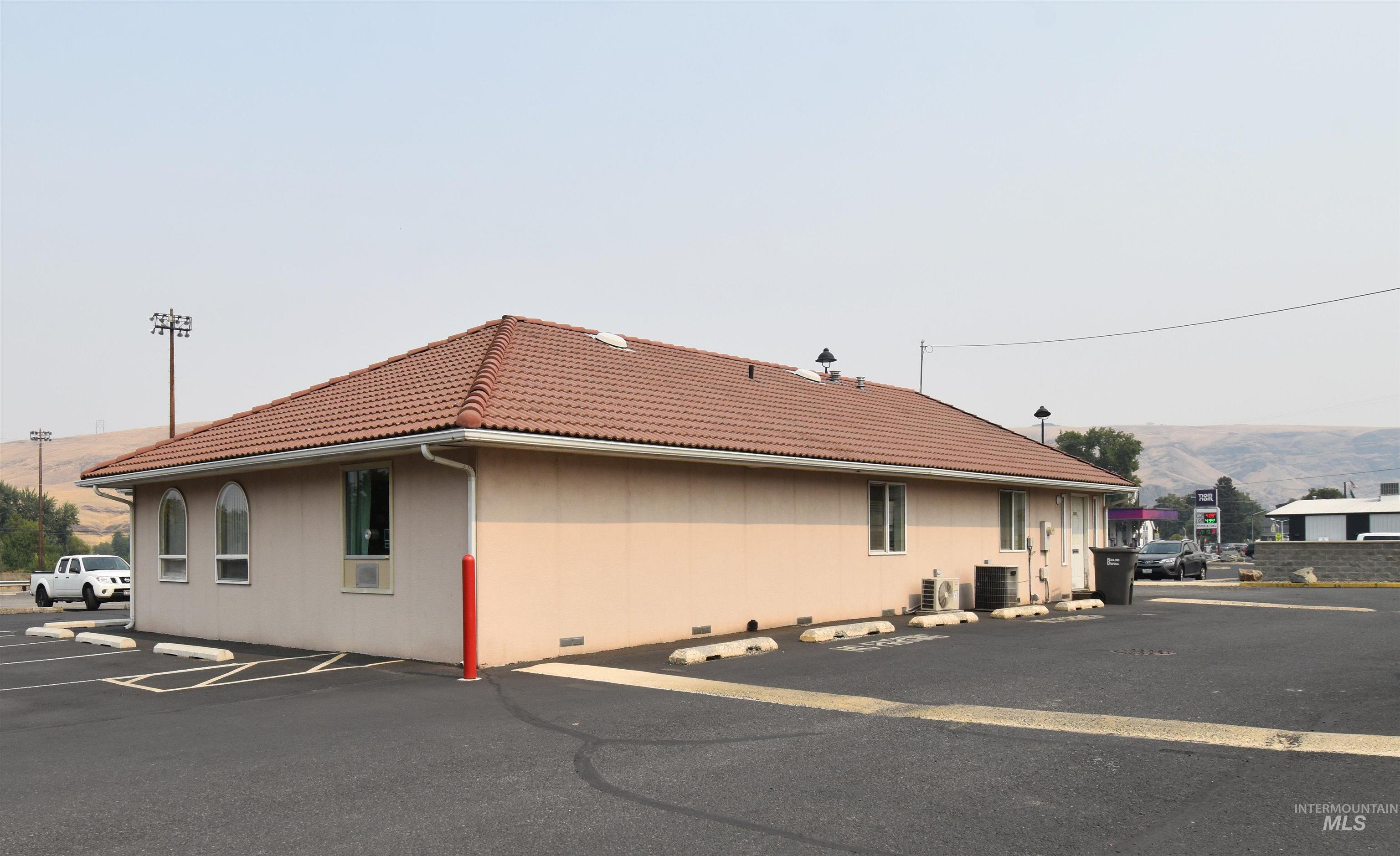 102 1st Street, Asotin, Washington 99402, Business/Commercial For Sale, Price $375,000,MLS 98972776