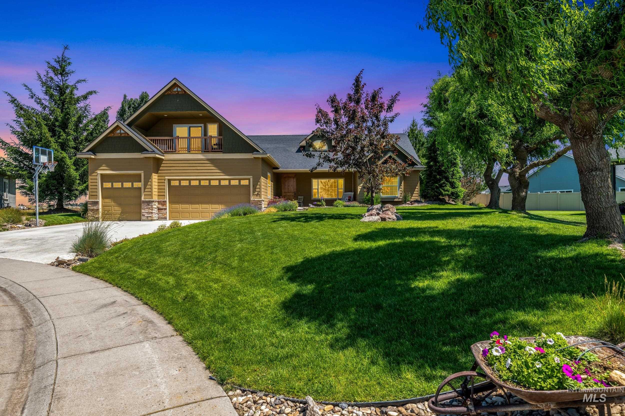 109 Willow Ct, Parma, Idaho 83660, 4 Bedrooms, 3 Bathrooms, Residential For Sale, Price $655,000,MLS 98972777