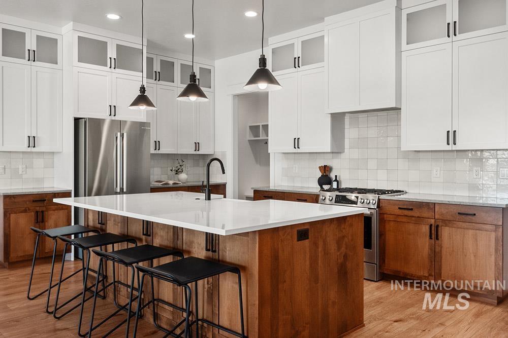 14344 American Holly Drive, Nampa, Idaho 83651, 4 Bedrooms, 2.5 Bathrooms, Residential For Sale, Price $969,000,MLS 98972779