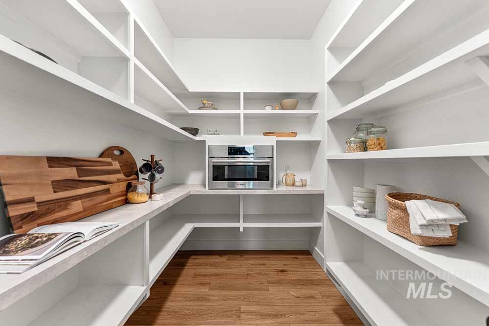 14344 American Holly Drive, Nampa, Idaho 83651, 4 Bedrooms, 2.5 Bathrooms, Residential For Sale, Price $969,000,MLS 98972779