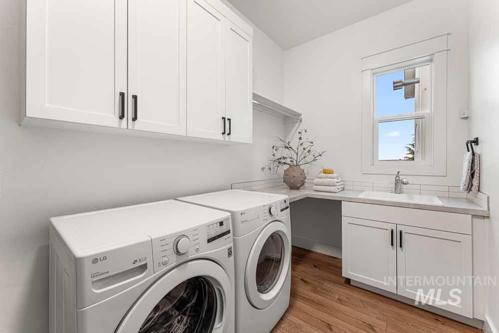 14344 American Holly Drive, Nampa, Idaho 83651, 4 Bedrooms, 2.5 Bathrooms, Residential For Sale, Price $969,000,MLS 98972779