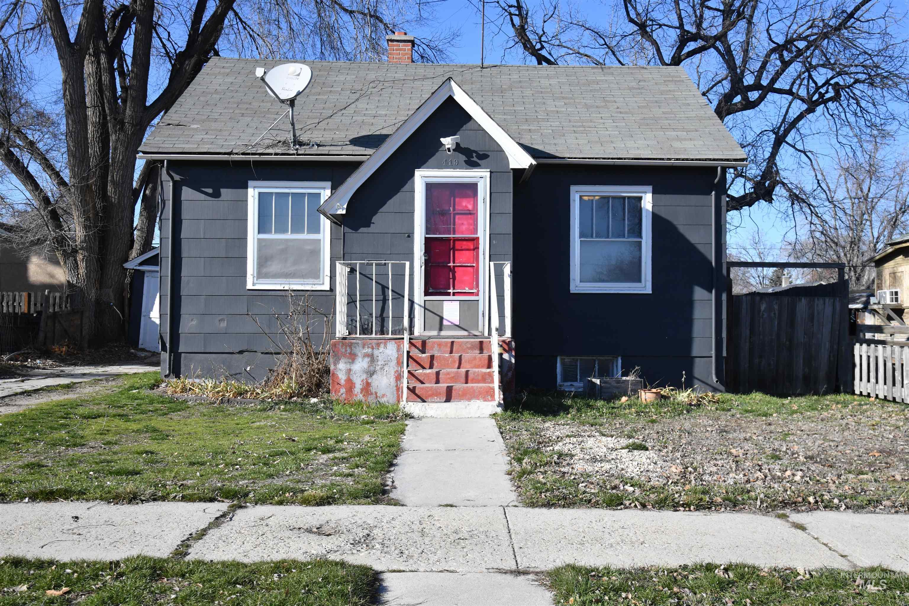 419 21st Avenue South, Nampa, Idaho 83651, 3 Bedrooms, 1 Bathroom, Residential For Sale, Price $225,000,MLS 98972780
