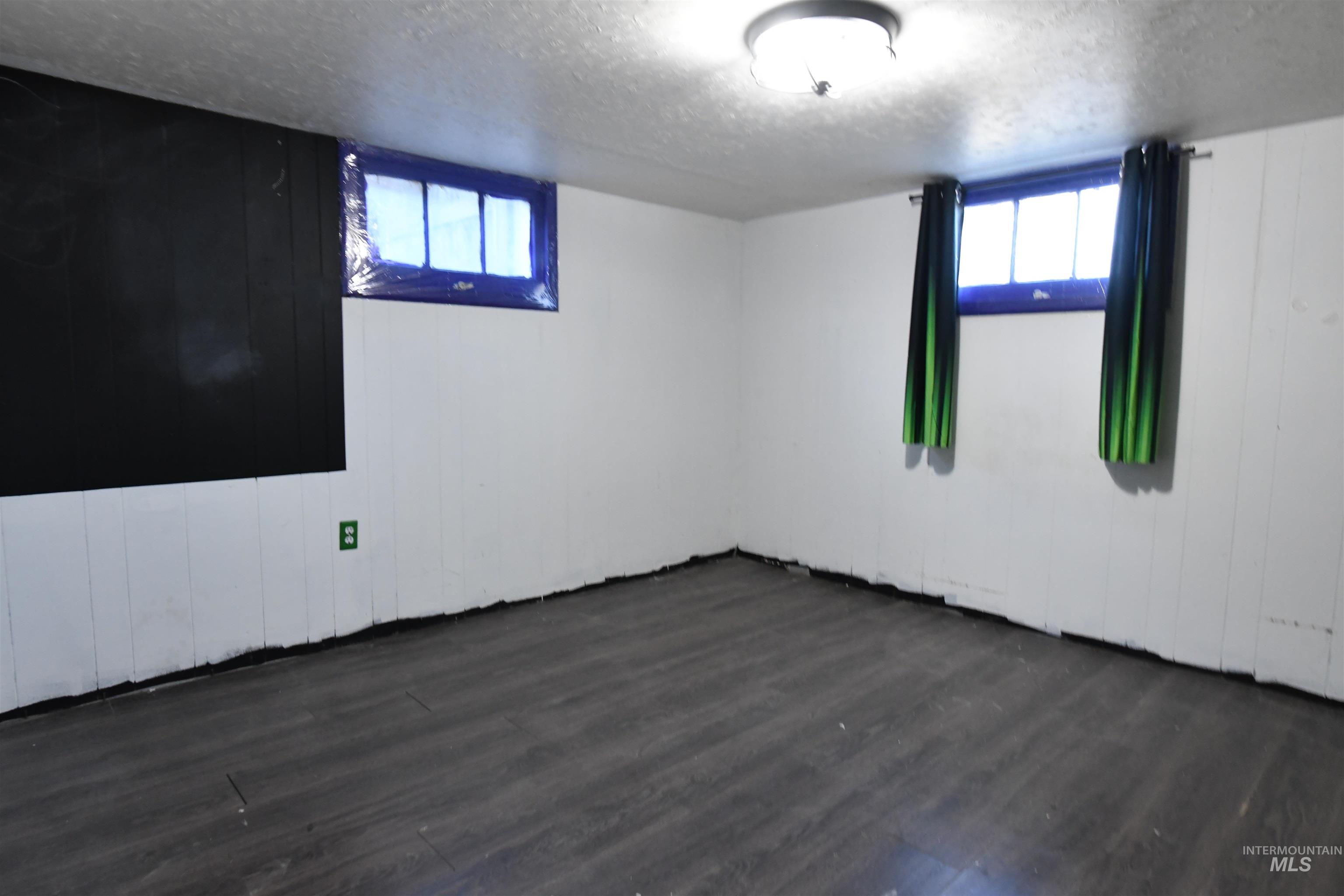 419 21st Avenue South, Nampa, Idaho 83651, 3 Bedrooms, 1 Bathroom, Residential For Sale, Price $225,000,MLS 98972780