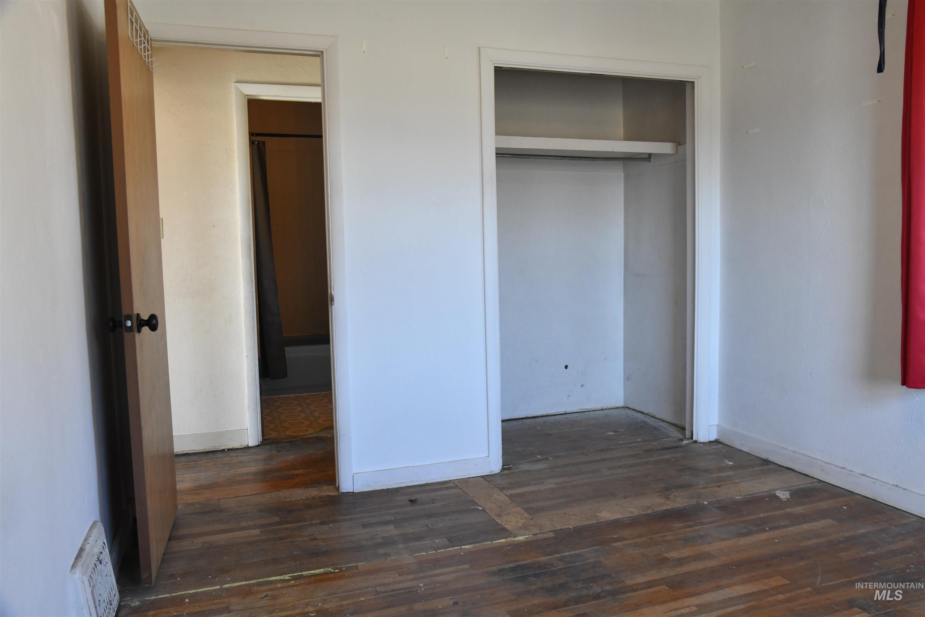 419 21st Avenue South, Nampa, Idaho 83651, 3 Bedrooms, 1 Bathroom, Residential For Sale, Price $225,000,MLS 98972780