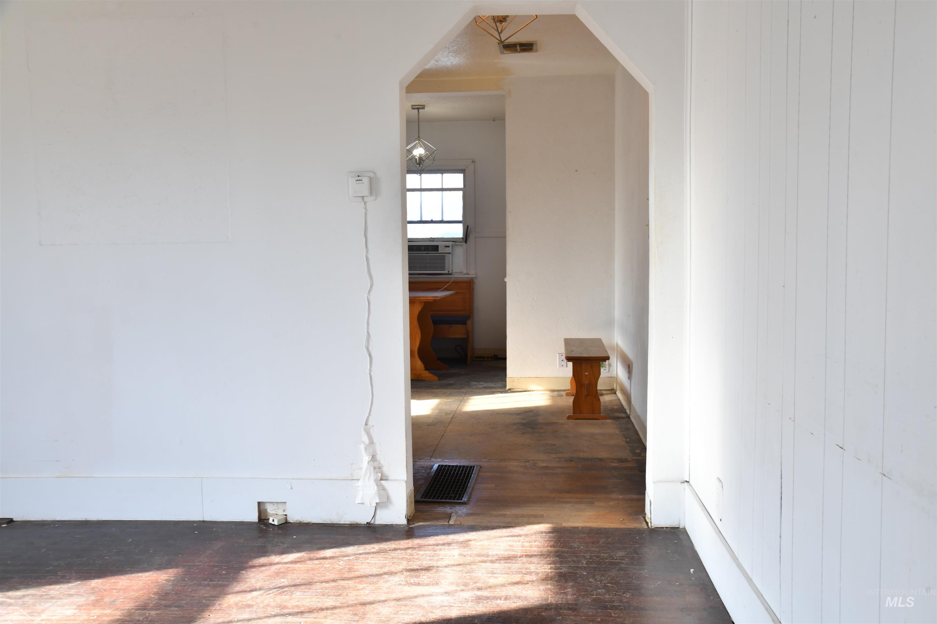 419 21st Avenue South, Nampa, Idaho 83651, 3 Bedrooms, 1 Bathroom, Residential For Sale, Price $225,000,MLS 98972780