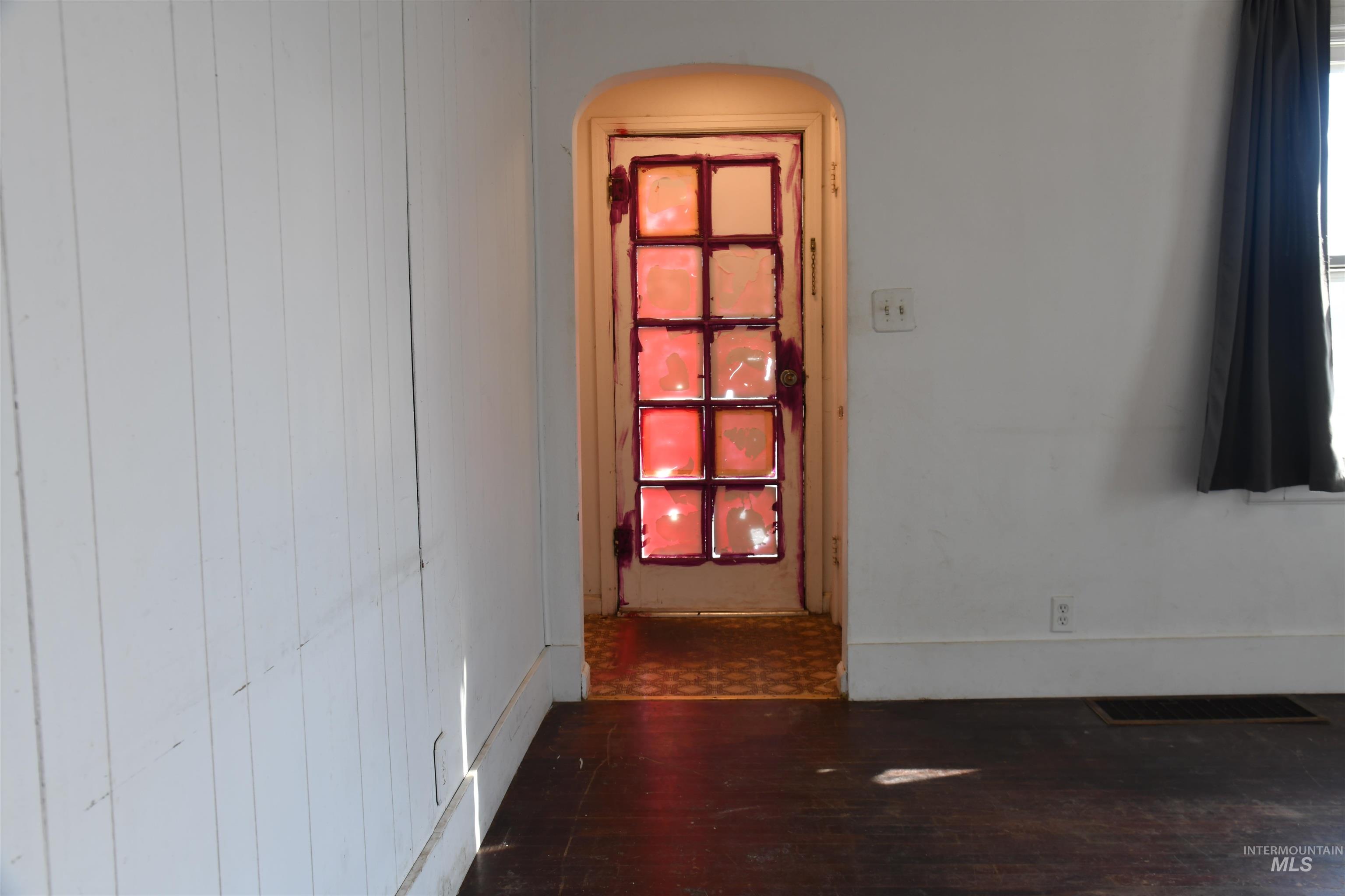 419 21st Avenue South, Nampa, Idaho 83651, 3 Bedrooms, 1 Bathroom, Residential For Sale, Price $225,000,MLS 98972780